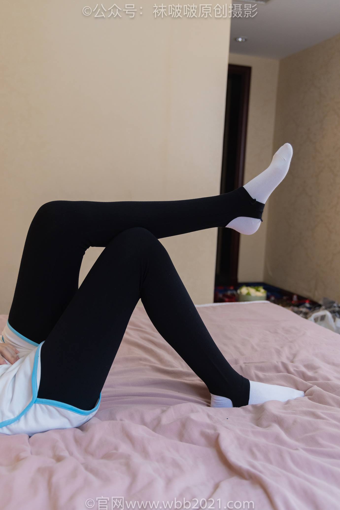 图片[93]-[BoBoSocks袜啵啵]NO.516 小甜豆-板鞋、厚黑色踩脚裤袜、白棉袜[107P] – 速更版-美库