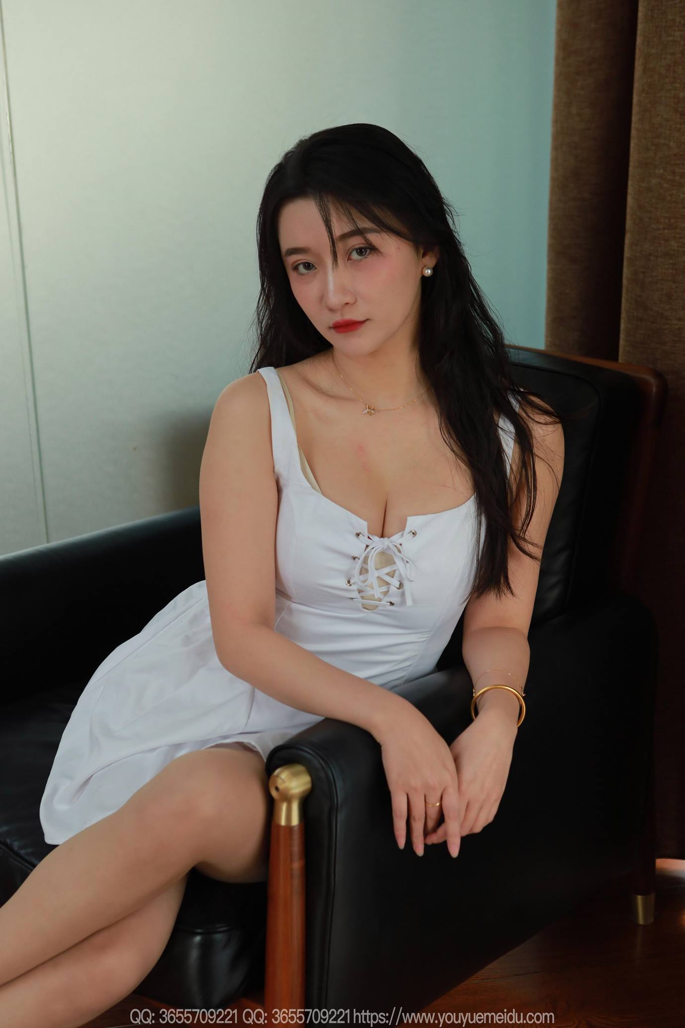 图片[87]-[IESS异思趣向] 2025.03.12 丝享家1999：秋秋《低胸白裙（上）》[88P] – 速更版-美库