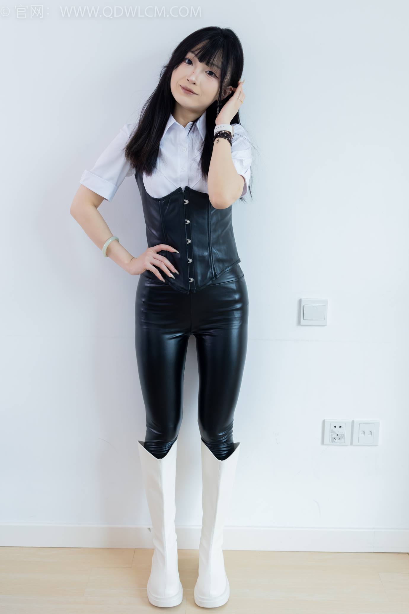 图片[114]-物恋传媒 NO.2289 嘟嘟-长靴、高跟凉鞋、白棉袜、裸足[172P] – 速更版-美库