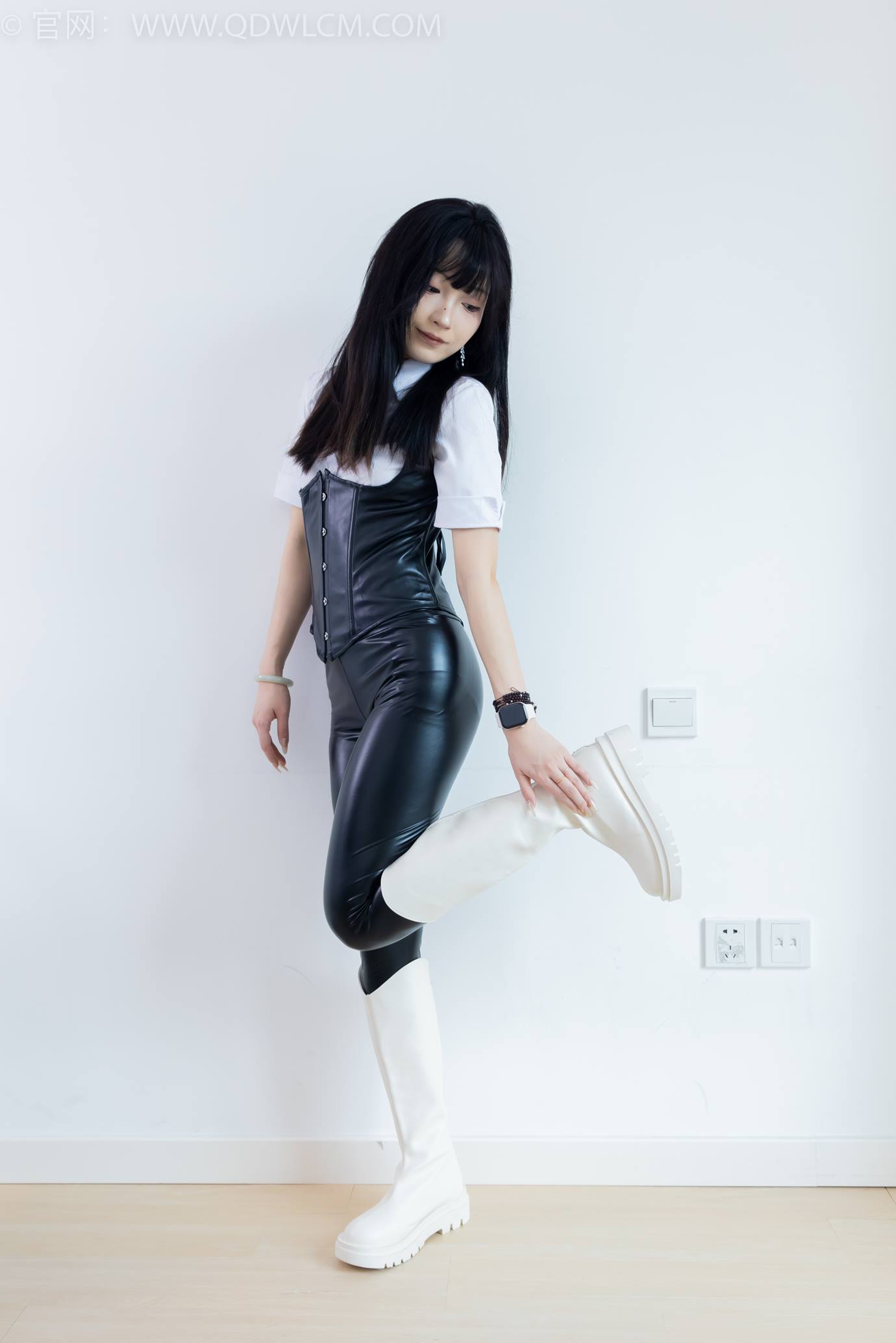 图片[116]-物恋传媒 NO.2289 嘟嘟-长靴、高跟凉鞋、白棉袜、裸足[172P] – 速更版-美库