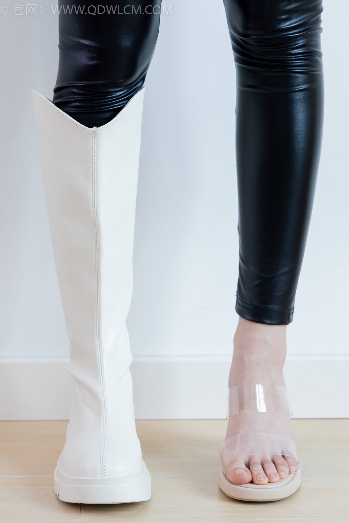 图片[128]-物恋传媒 NO.2289 嘟嘟-长靴、高跟凉鞋、白棉袜、裸足[172P] – 速更版-美库