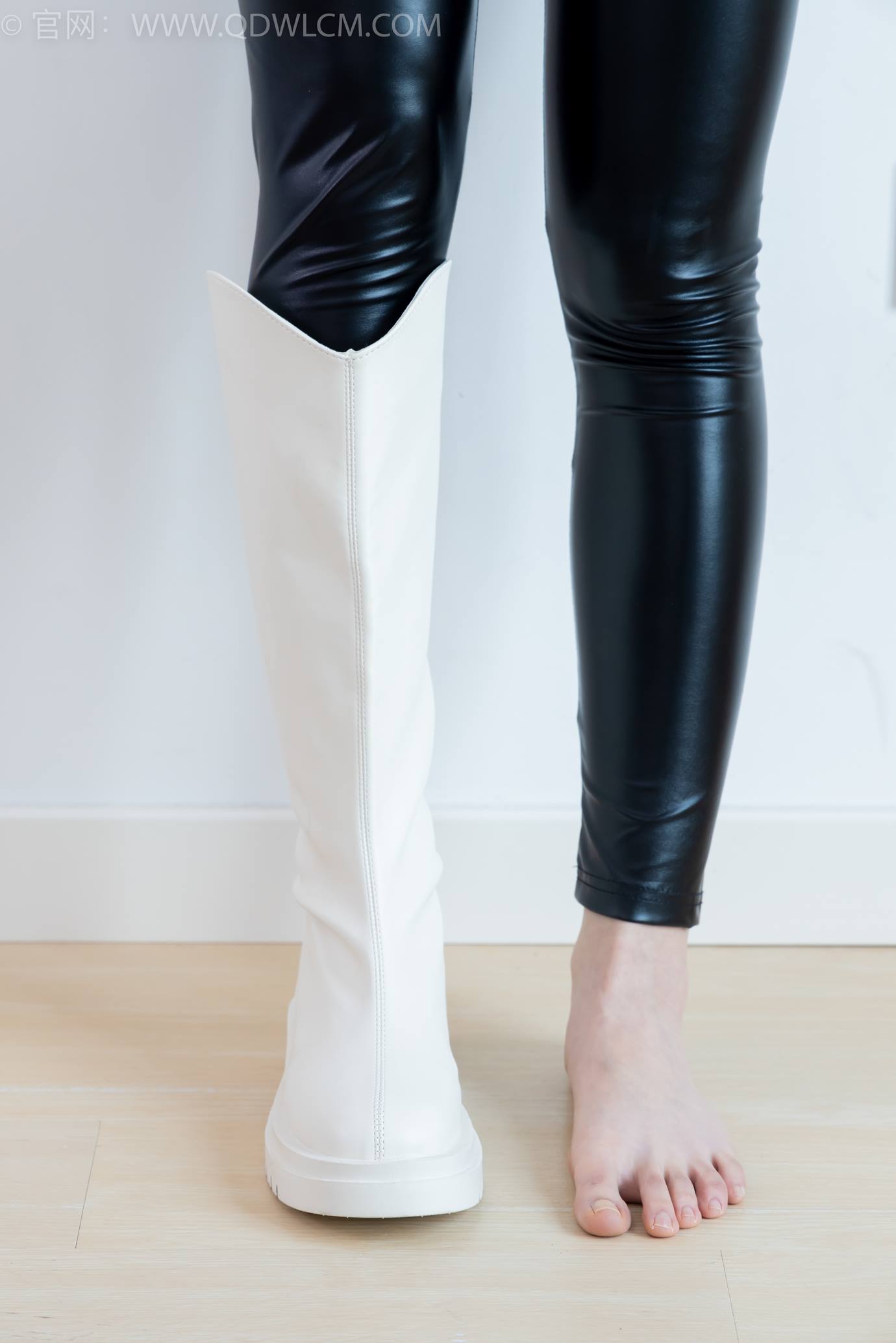 图片[138]-物恋传媒 NO.2289 嘟嘟-长靴、高跟凉鞋、白棉袜、裸足[172P] – 速更版-美库