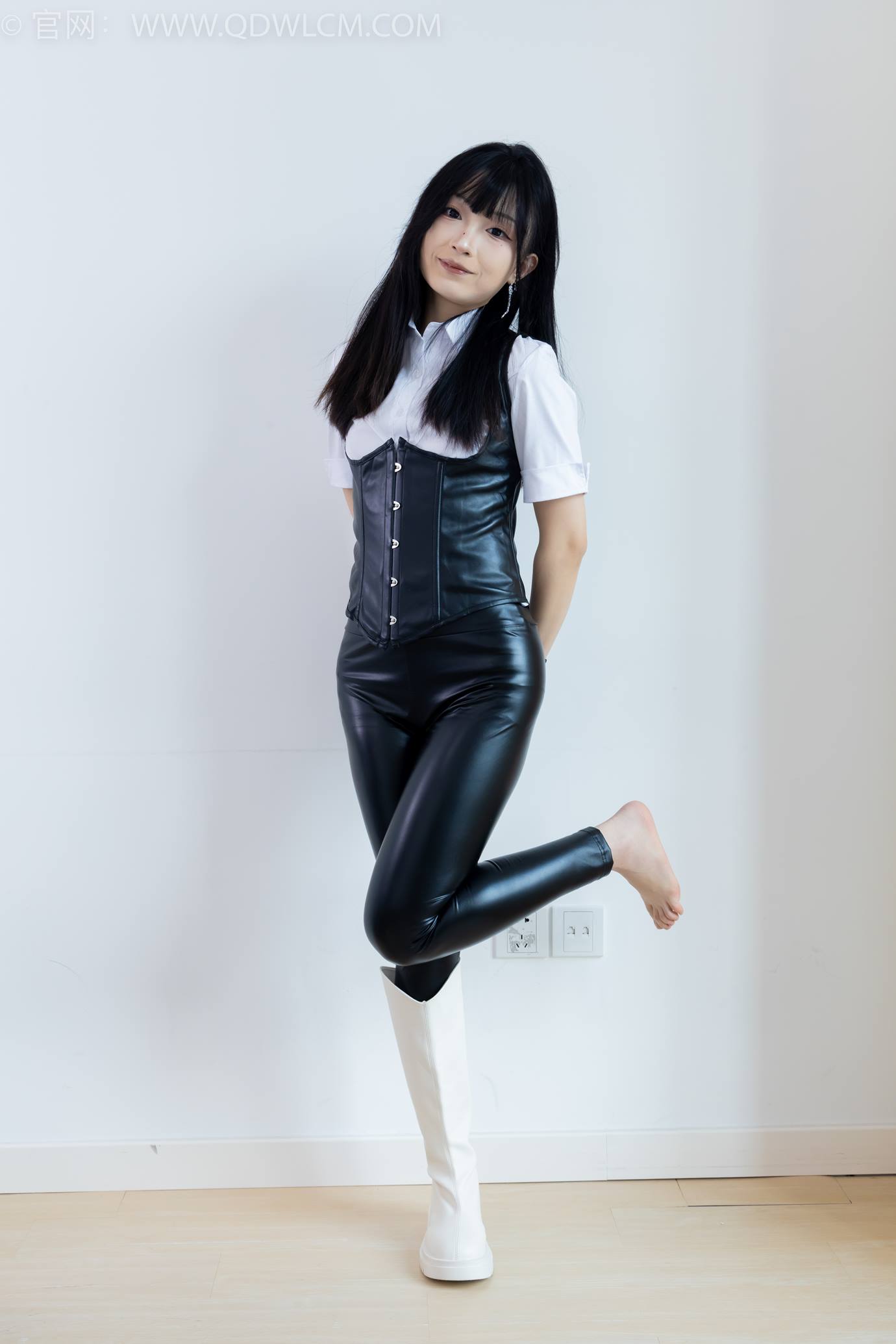 图片[145]-物恋传媒 NO.2289 嘟嘟-长靴、高跟凉鞋、白棉袜、裸足[172P] – 速更版-美库