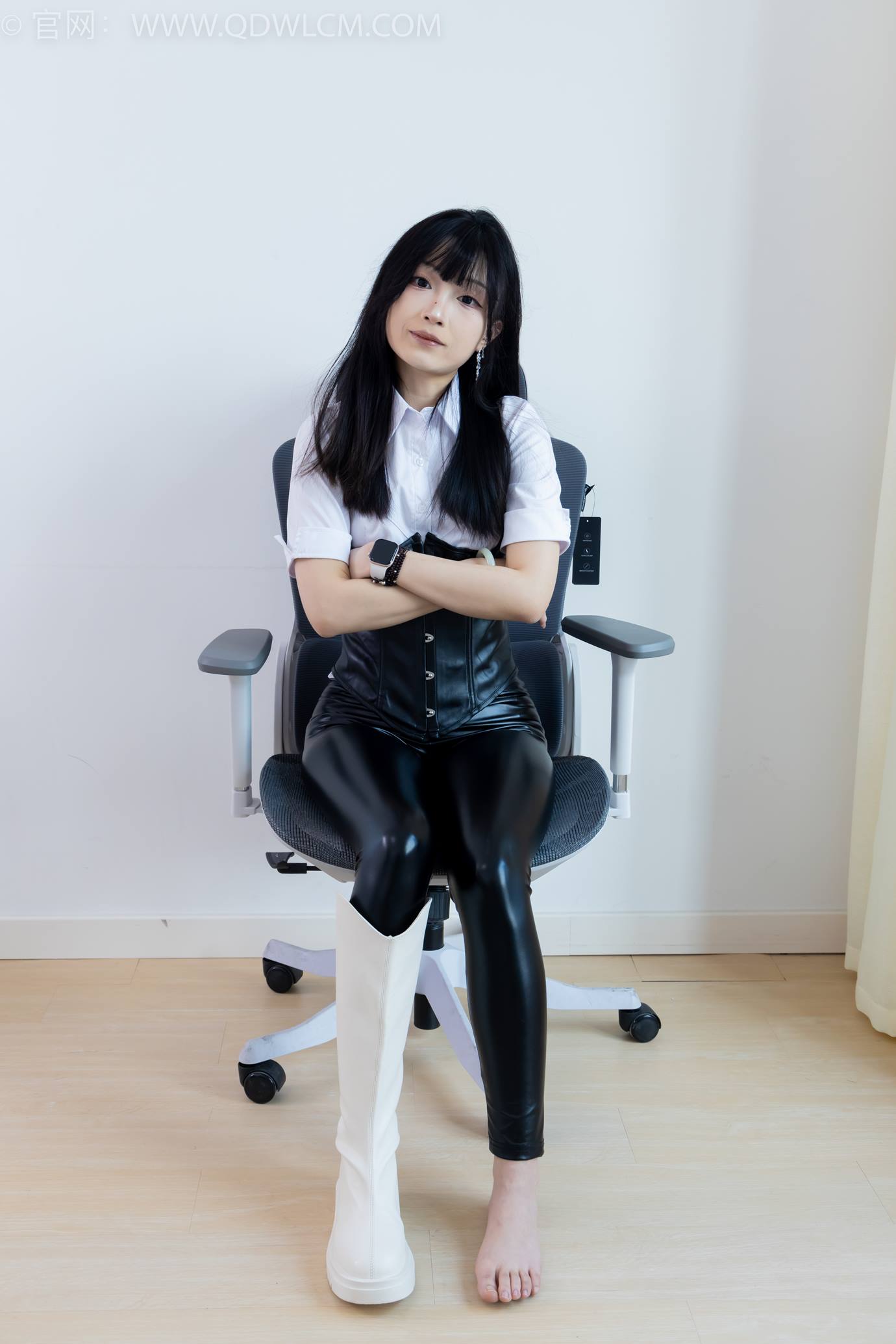 图片[149]-物恋传媒 NO.2289 嘟嘟-长靴、高跟凉鞋、白棉袜、裸足[172P] – 速更版-美库