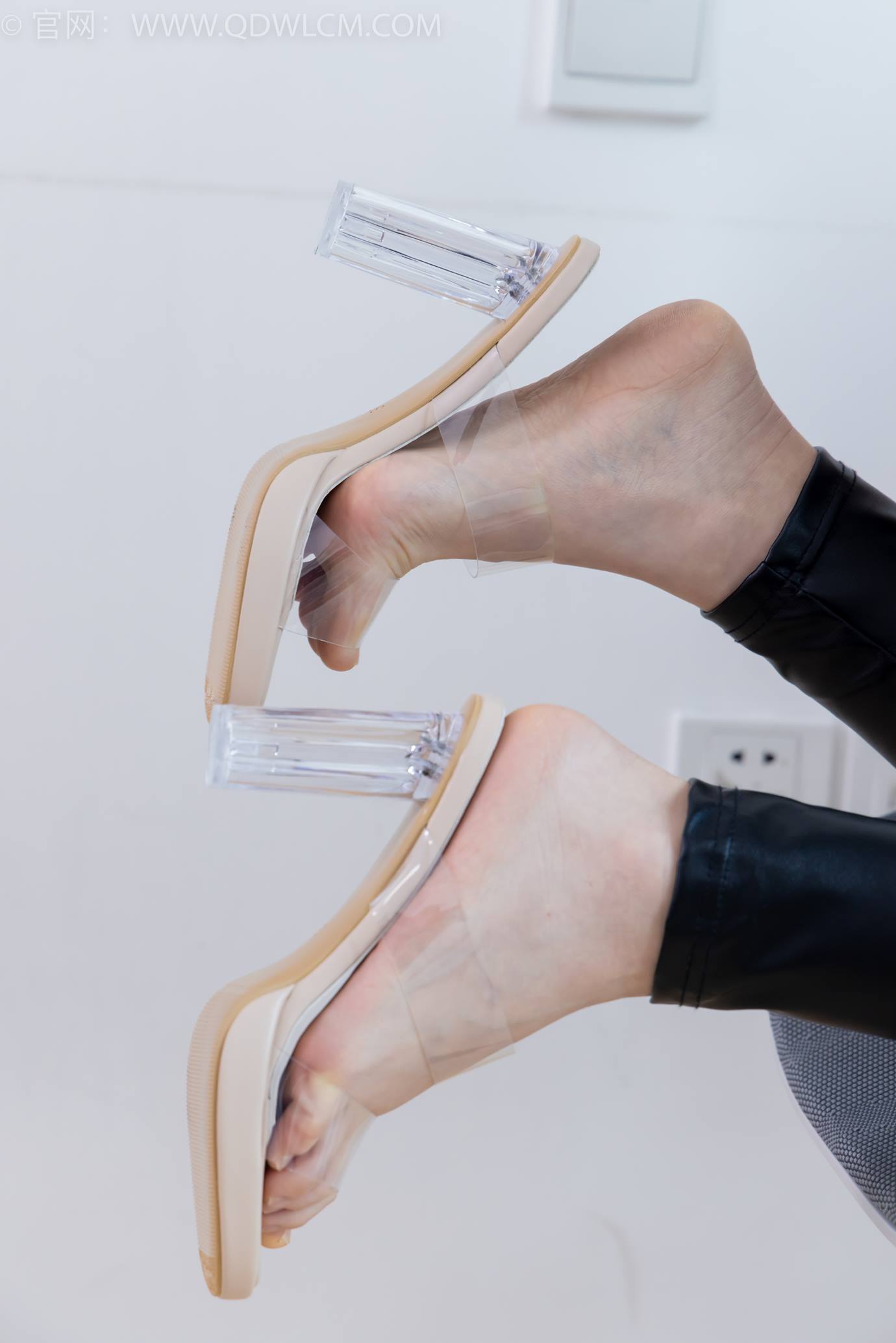 图片[167]-物恋传媒 NO.2289 嘟嘟-长靴、高跟凉鞋、白棉袜、裸足[172P] – 速更版-美库