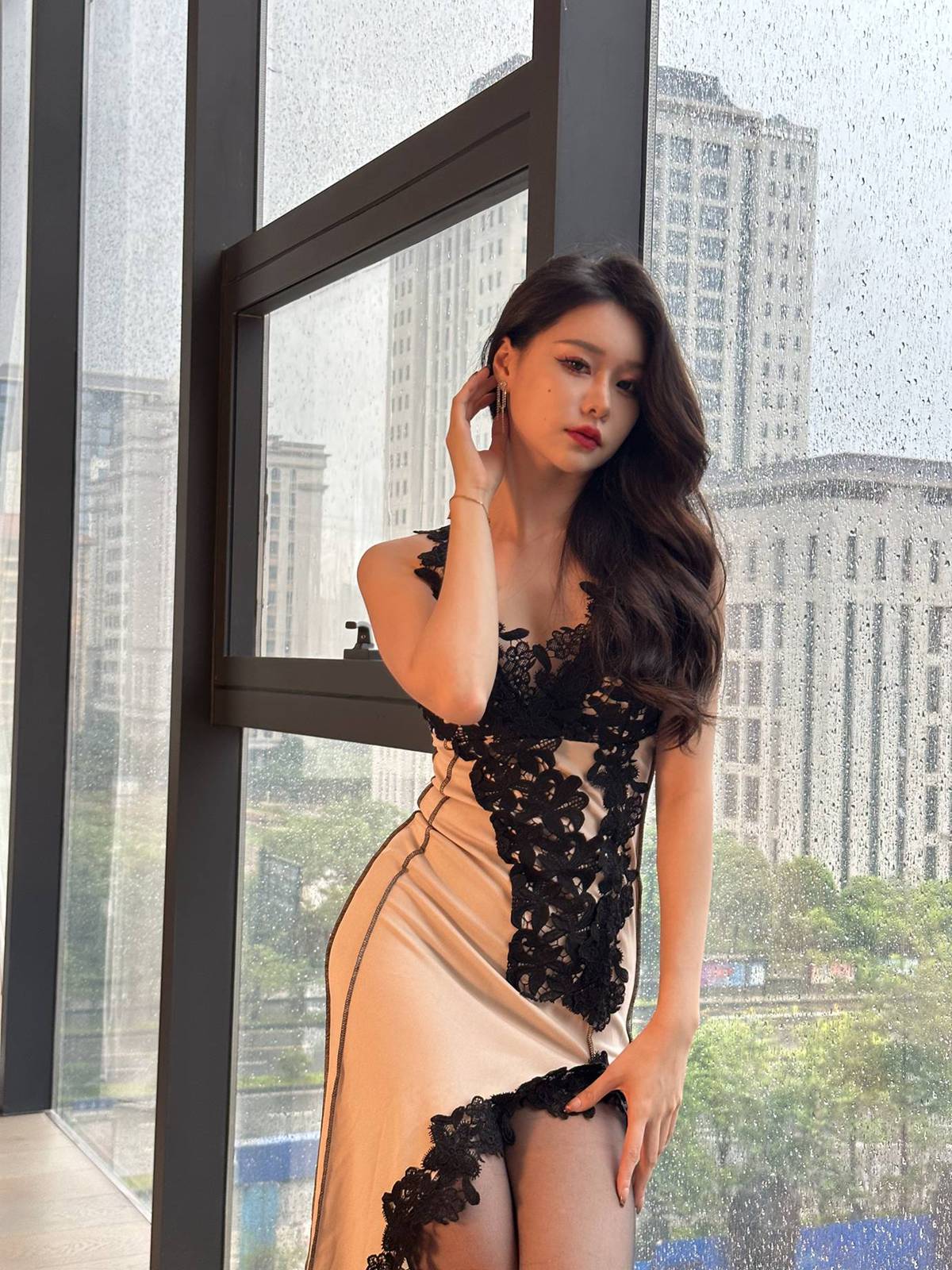 图片[16]-Sia不吃鱼 – 细腰翘臀黑丝[29P] – 速更版-美库