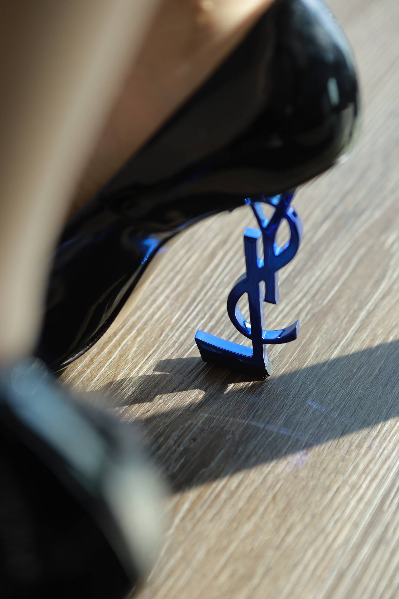 图片[14]-Sia不吃鱼  – 黑色系肉丝OL[97P] – 速更版-美库