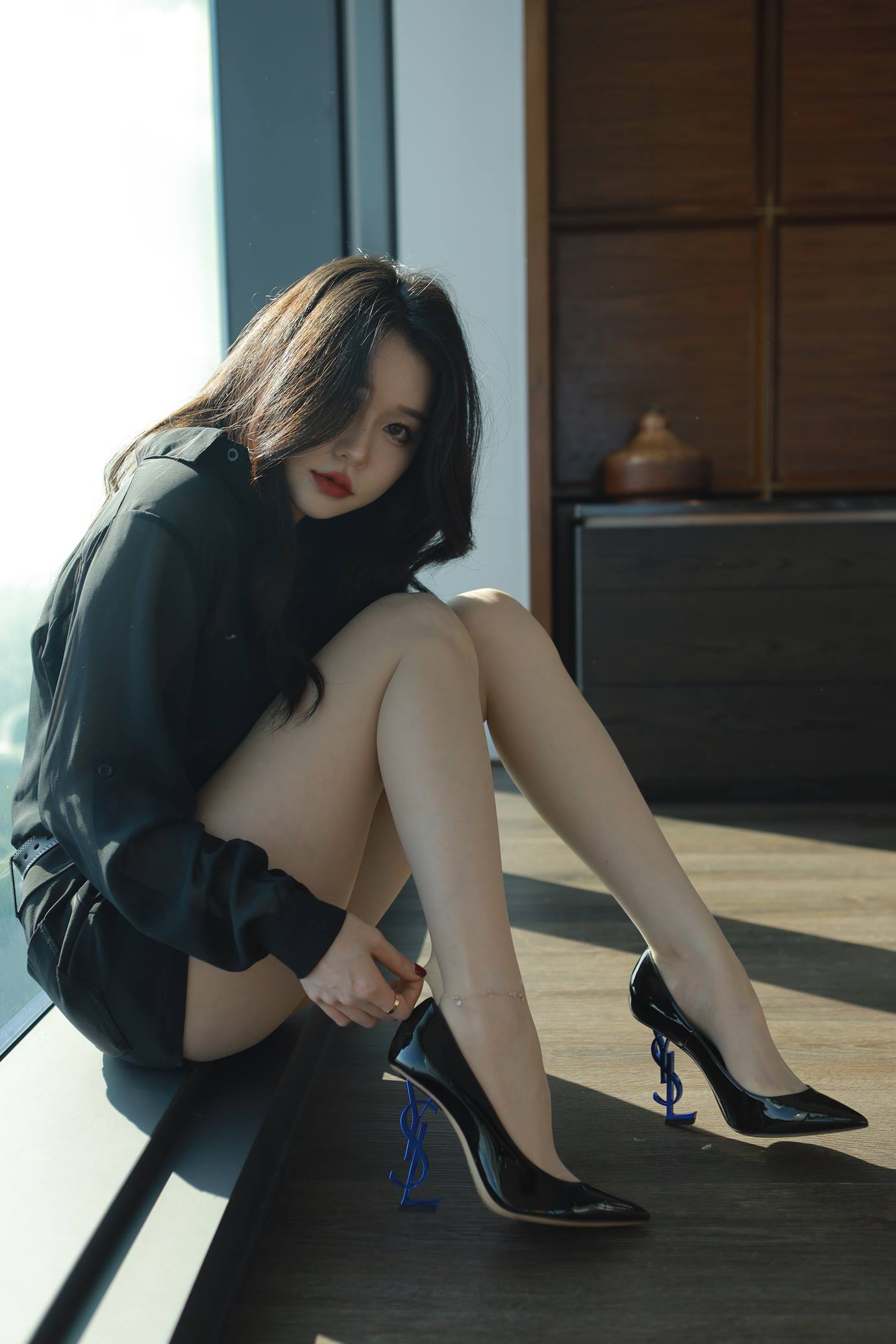 图片[28]-Sia不吃鱼  – 黑色系肉丝OL[97P] – 速更版-美库