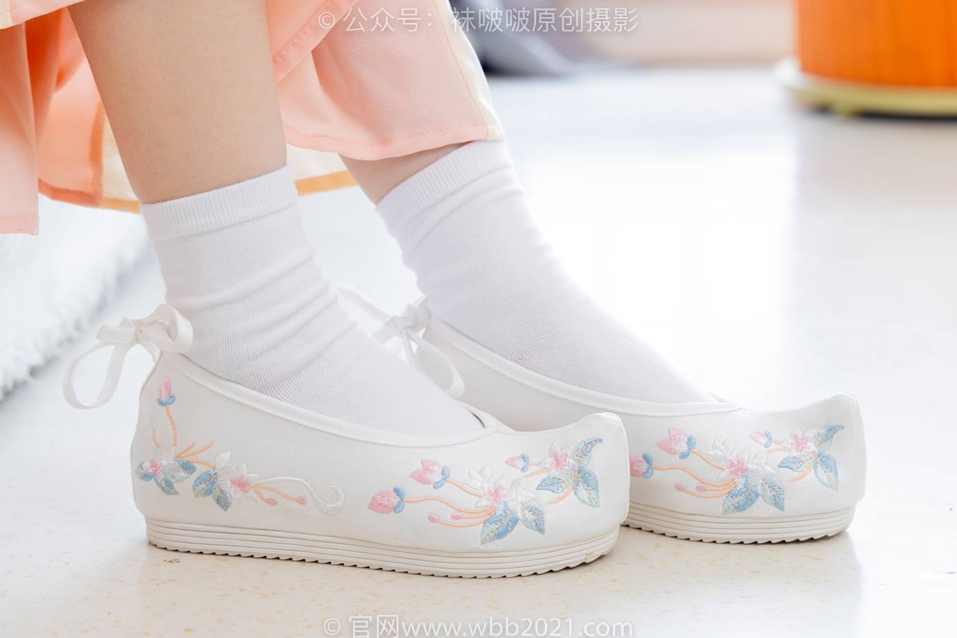 图片[23]-[BoBoSocks袜啵啵]NO.518 甜甜圈-平底鞋、白棉袜、裸足、汉服古装[150P] – 速更版-美库