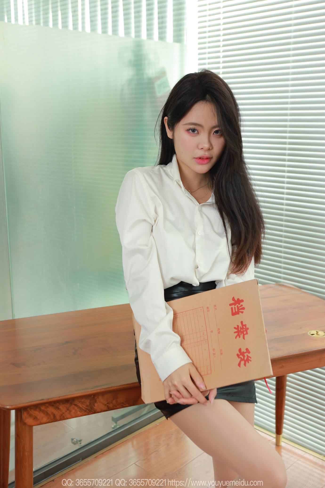 图片[31]-[IESS异思趣向] 2025.03.14 丝享家2001：兔兔《白色OL（上）》[80P] – 速更版-美库