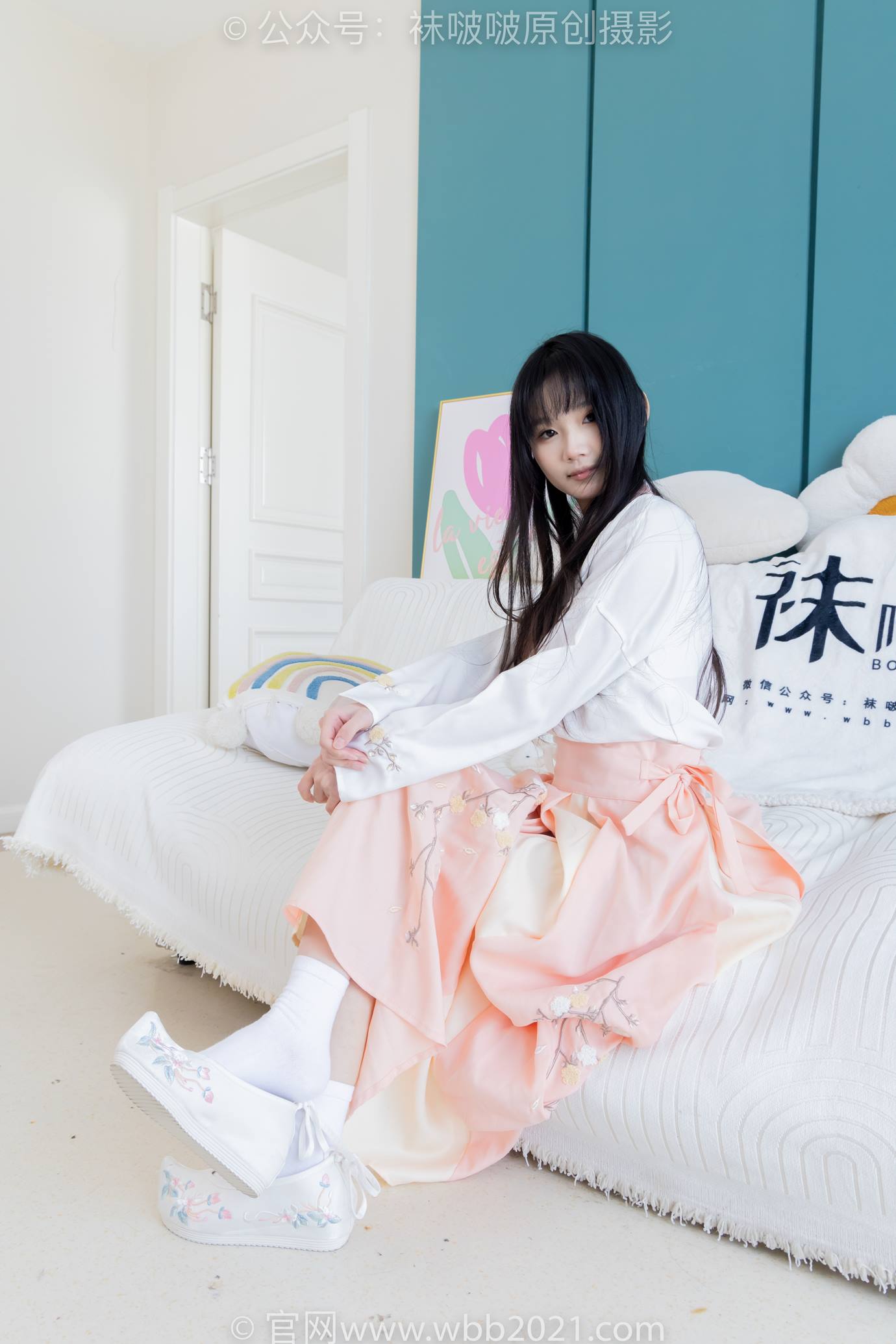 图片[37]-[BoBoSocks袜啵啵]NO.518 甜甜圈-平底鞋、白棉袜、裸足、汉服古装[150P] – 速更版-美库