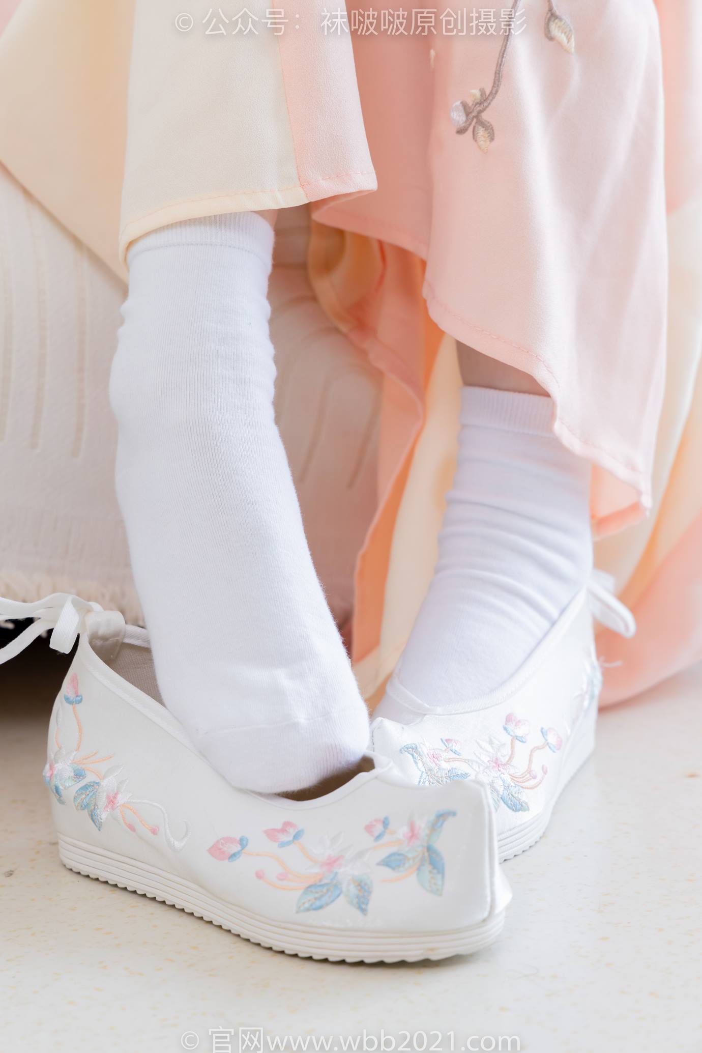图片[41]-[BoBoSocks袜啵啵]NO.518 甜甜圈-平底鞋、白棉袜、裸足、汉服古装[150P] – 速更版-美库