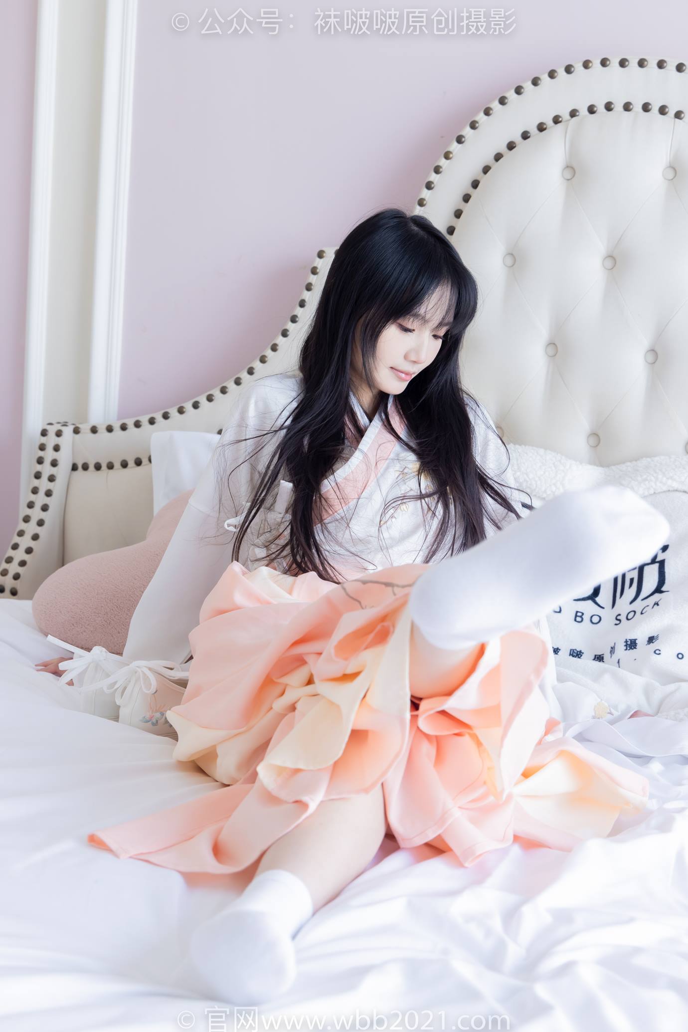 图片[85]-[BoBoSocks袜啵啵]NO.518 甜甜圈-平底鞋、白棉袜、裸足、汉服古装[150P] – 速更版-美库