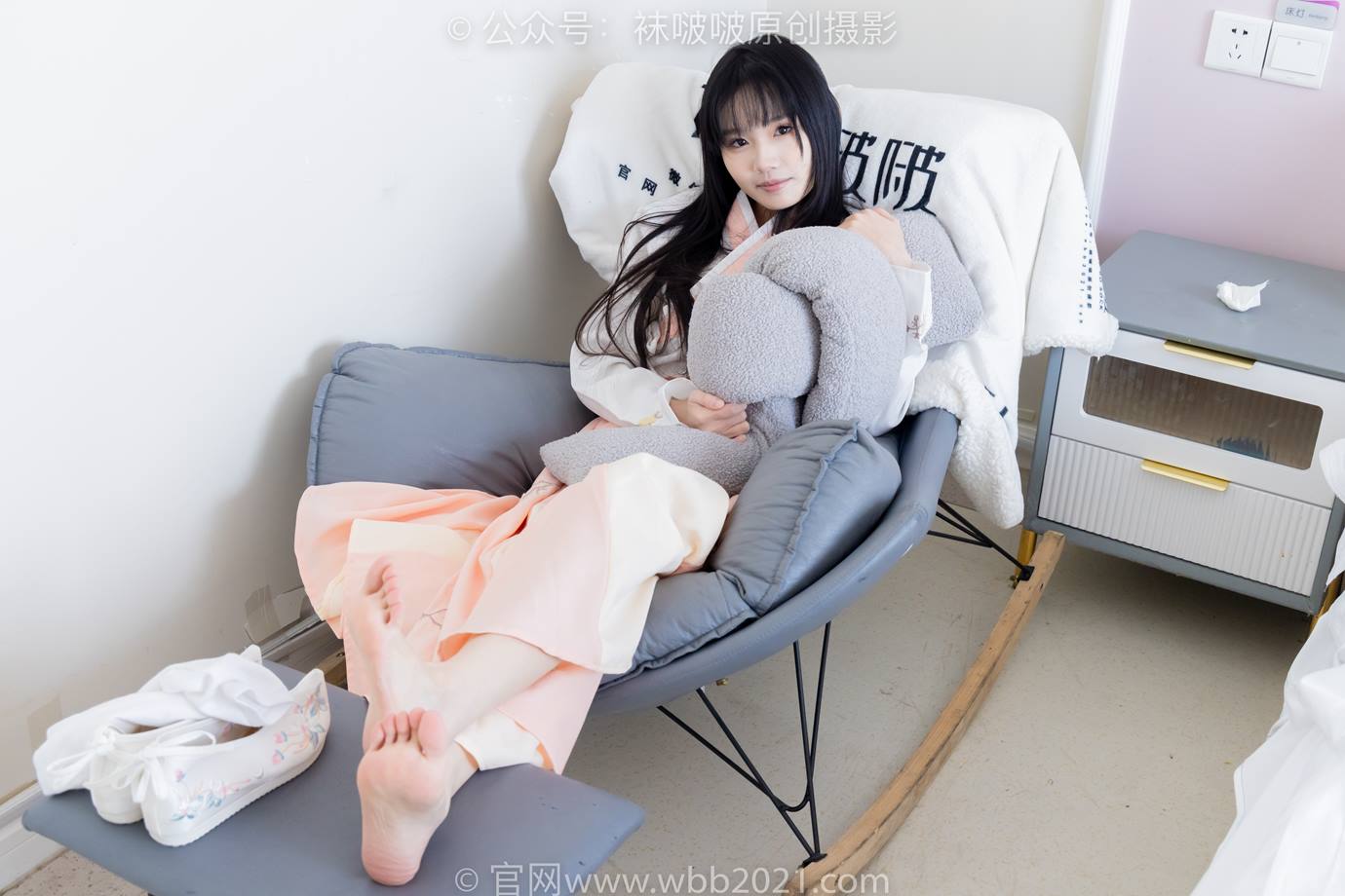 图片[100]-[BoBoSocks袜啵啵]NO.518 甜甜圈-平底鞋、白棉袜、裸足、汉服古装[150P] – 速更版-美库