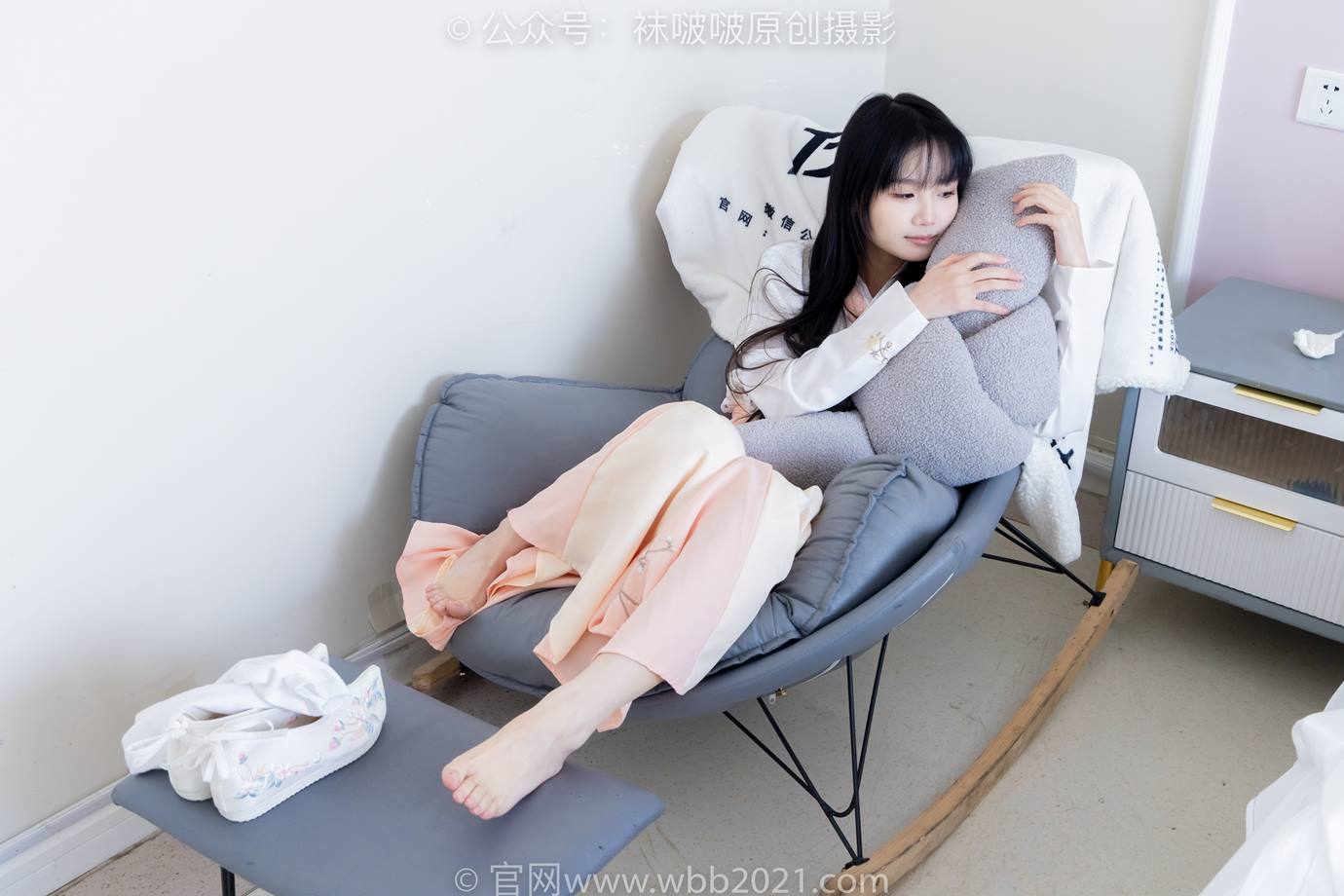 图片[106]-[BoBoSocks袜啵啵]NO.518 甜甜圈-平底鞋、白棉袜、裸足、汉服古装[150P] – 速更版-美库