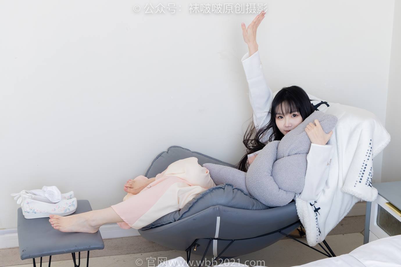 图片[108]-[BoBoSocks袜啵啵]NO.518 甜甜圈-平底鞋、白棉袜、裸足、汉服古装[150P] – 速更版-美库