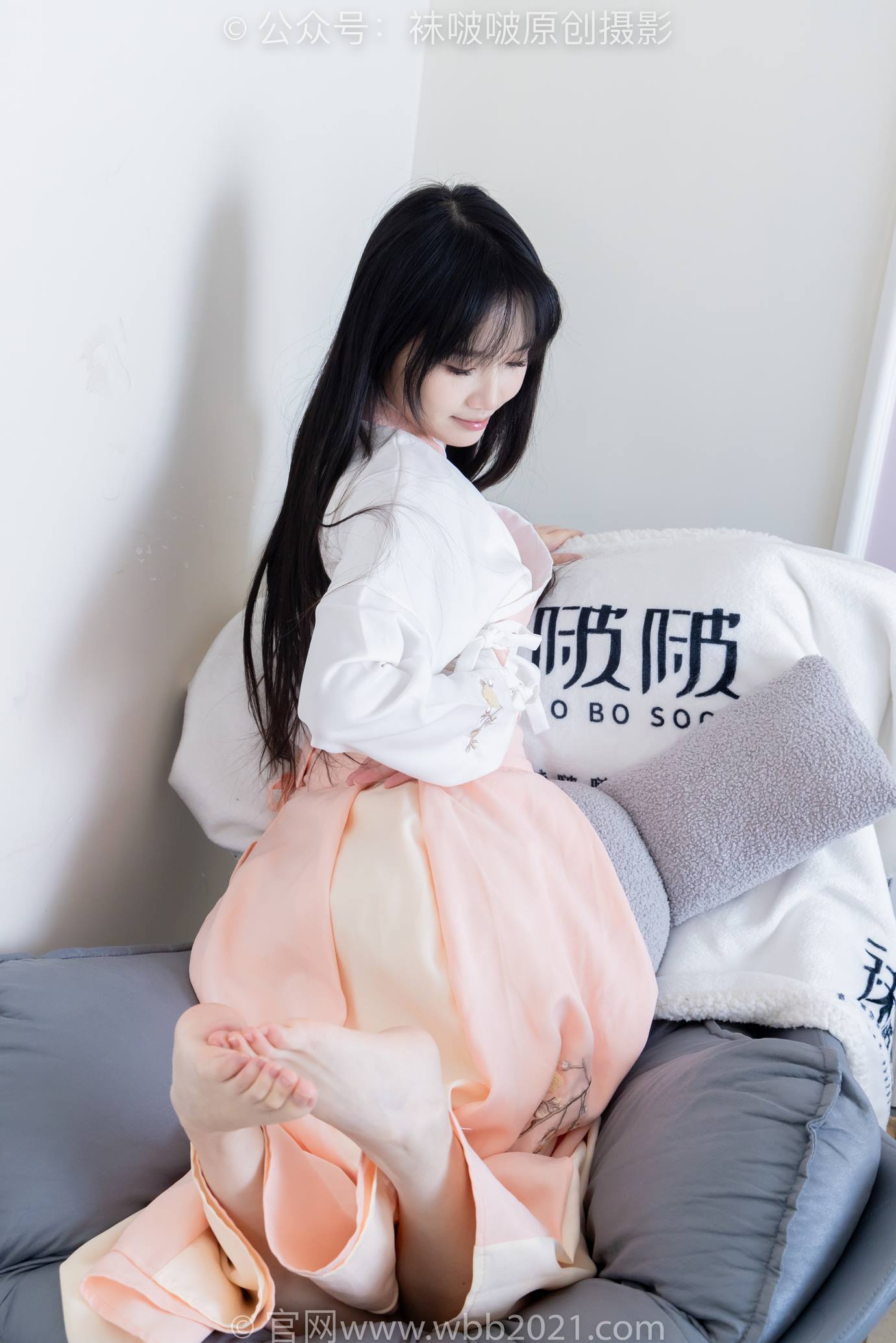 图片[143]-[BoBoSocks袜啵啵]NO.518 甜甜圈-平底鞋、白棉袜、裸足、汉服古装[150P] – 速更版-美库