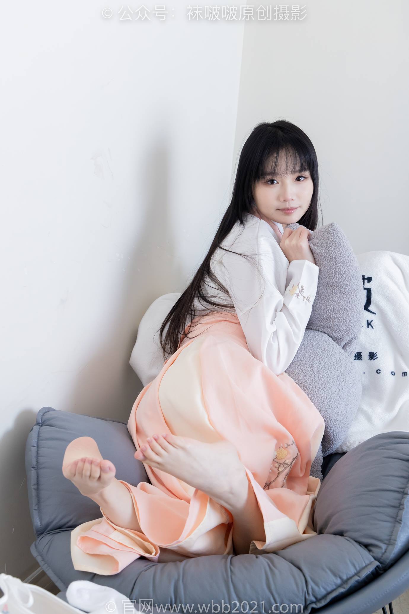 图片[144]-[BoBoSocks袜啵啵]NO.518 甜甜圈-平底鞋、白棉袜、裸足、汉服古装[150P] – 速更版-美库