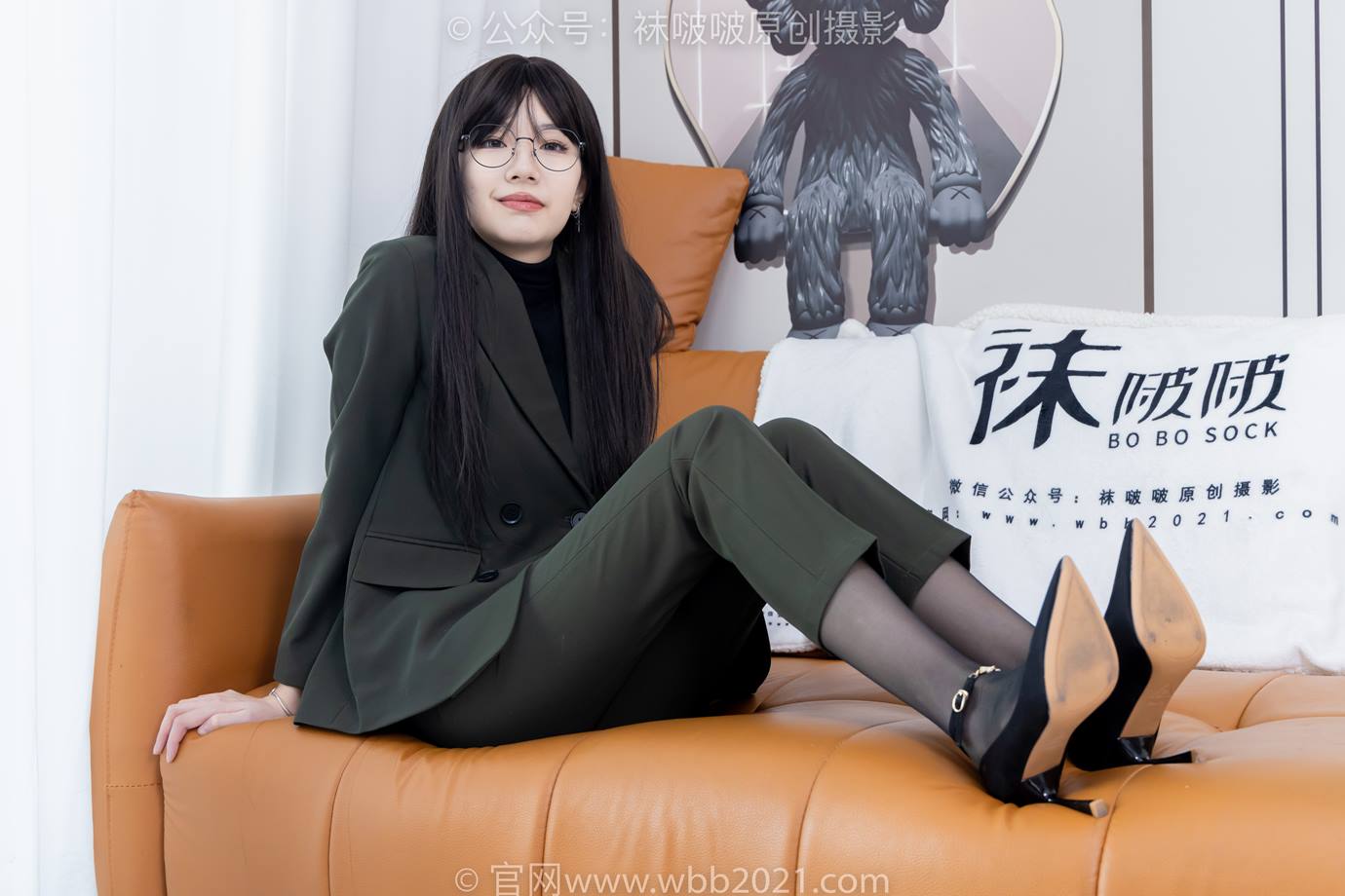 图片[17]-[BoBoSocks袜啵啵]NO.519 小甜豆 高跟鞋、薄黑丝、裸足、ol制服、裤里丝[100P] – 速更版-美库