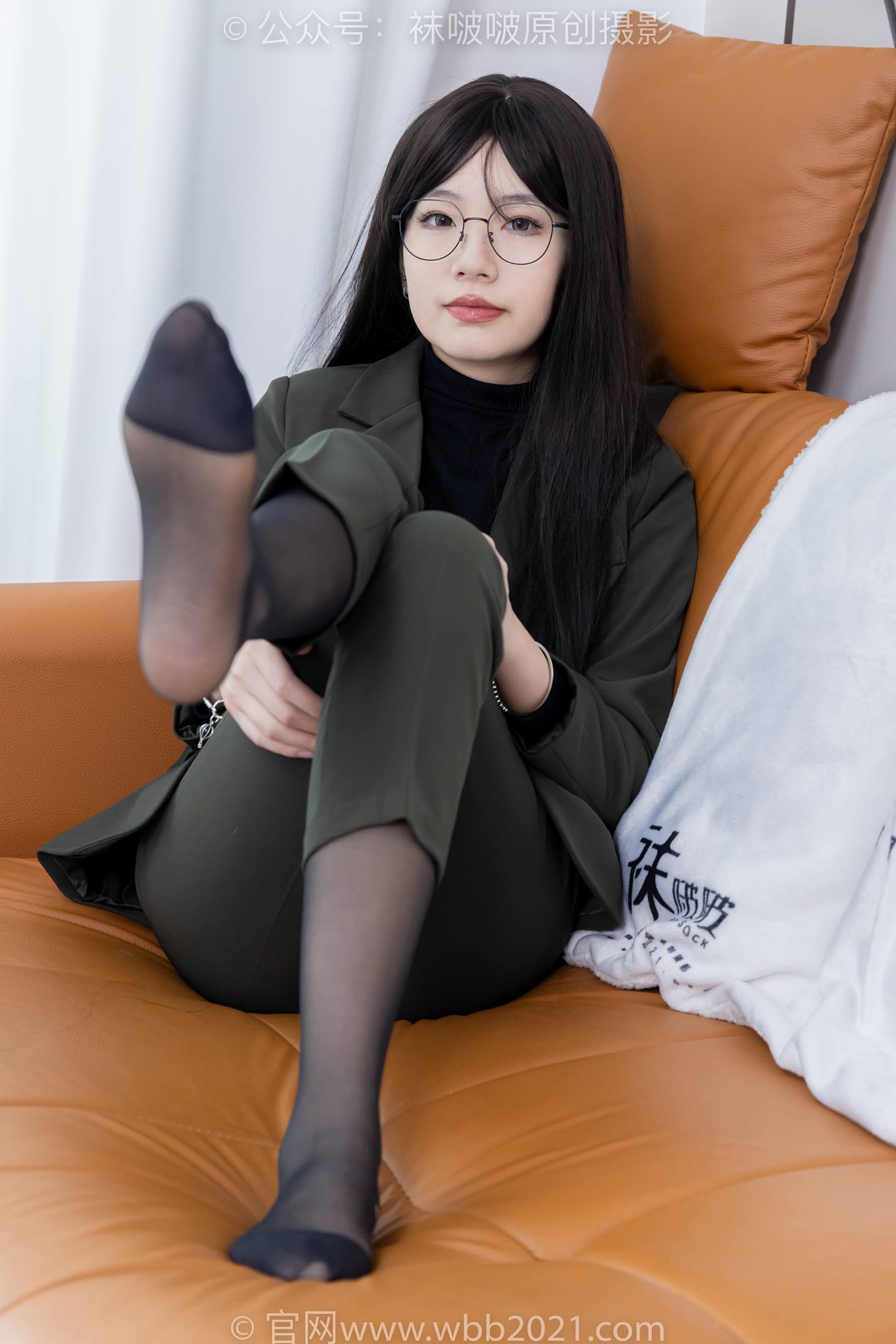 图片[31]-[BoBoSocks袜啵啵]NO.519 小甜豆 高跟鞋、薄黑丝、裸足、ol制服、裤里丝[100P] – 速更版-美库