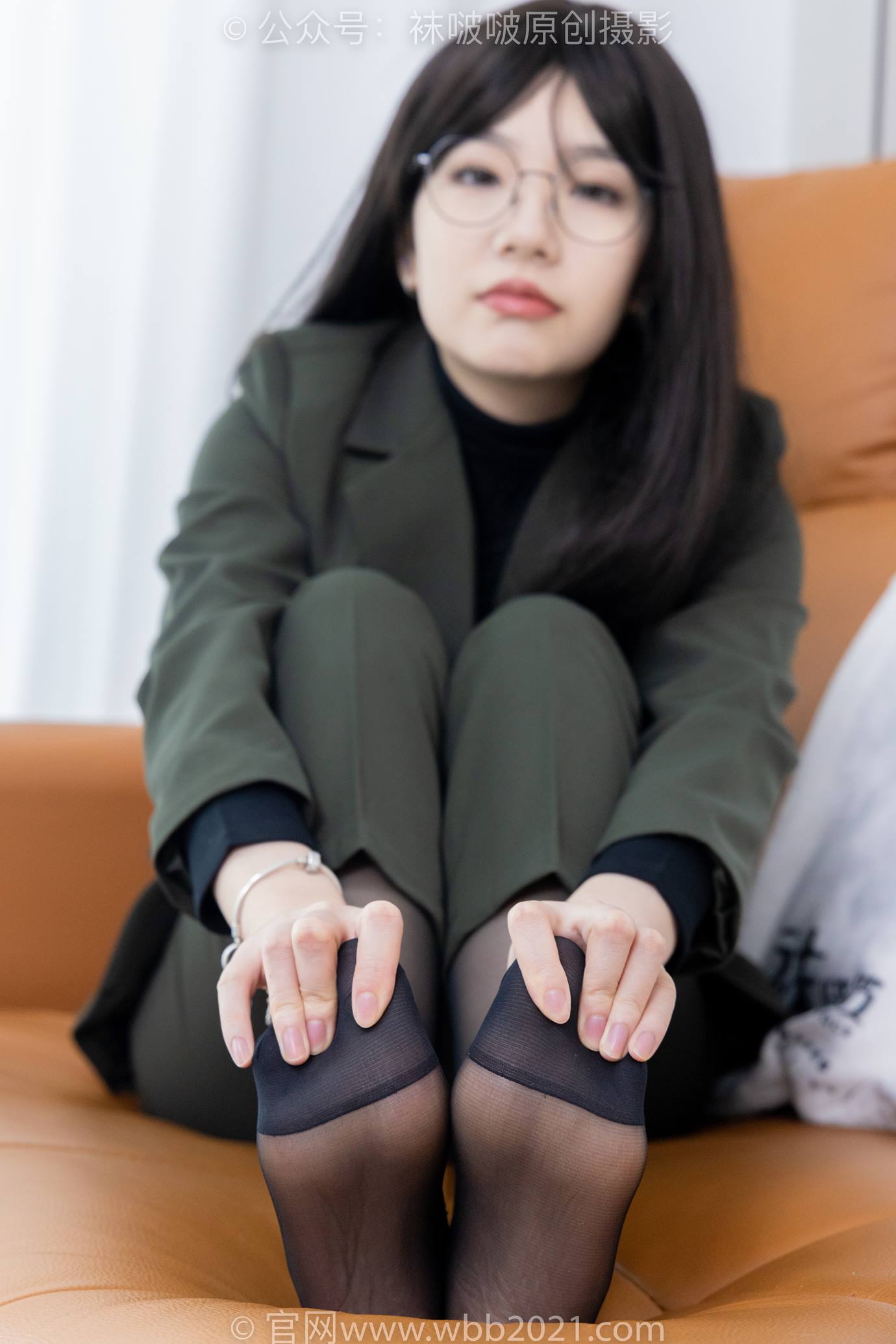 图片[35]-[BoBoSocks袜啵啵]NO.519 小甜豆 高跟鞋、薄黑丝、裸足、ol制服、裤里丝[100P] – 速更版-美库