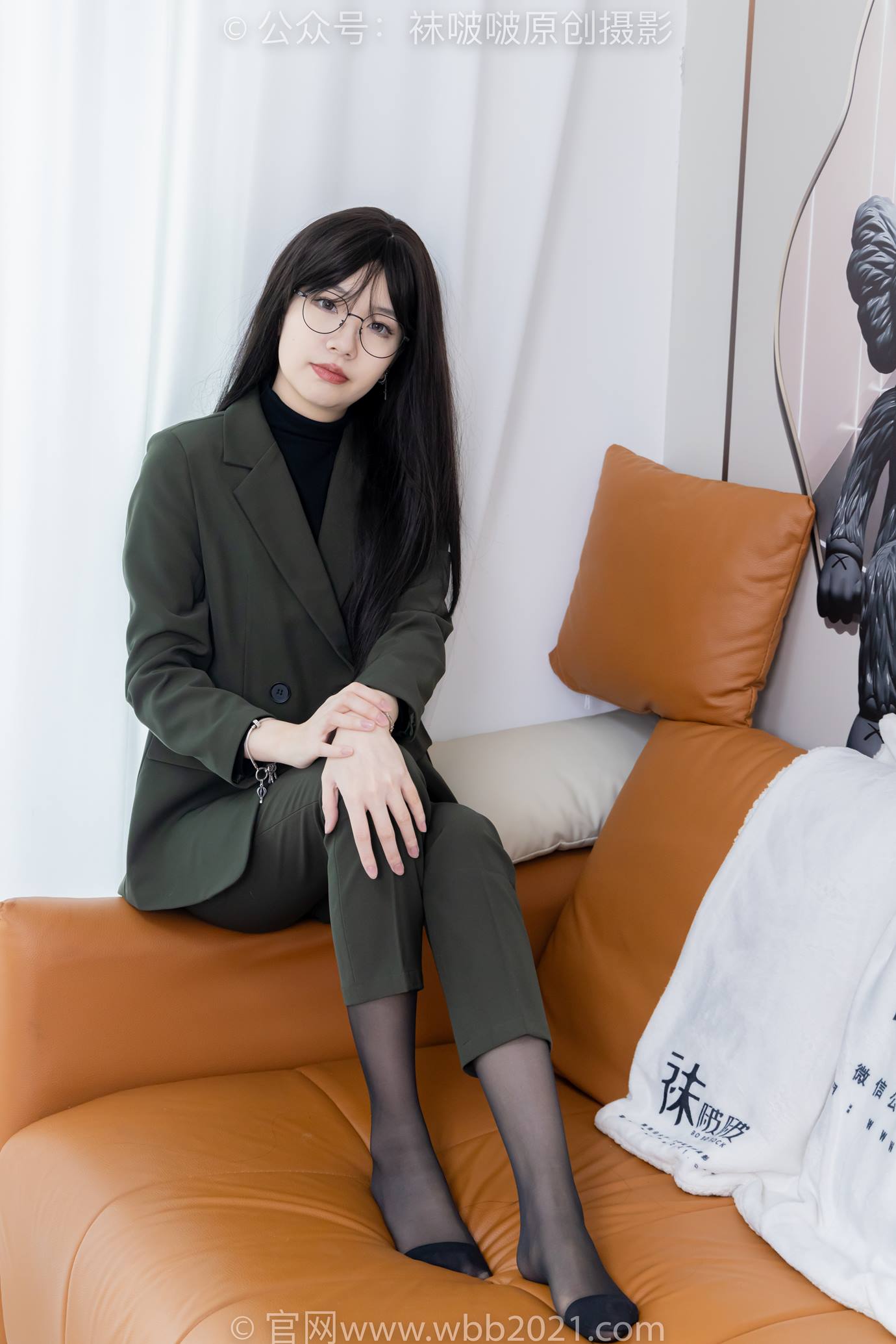 图片[44]-[BoBoSocks袜啵啵]NO.519 小甜豆 高跟鞋、薄黑丝、裸足、ol制服、裤里丝[100P] – 速更版-美库