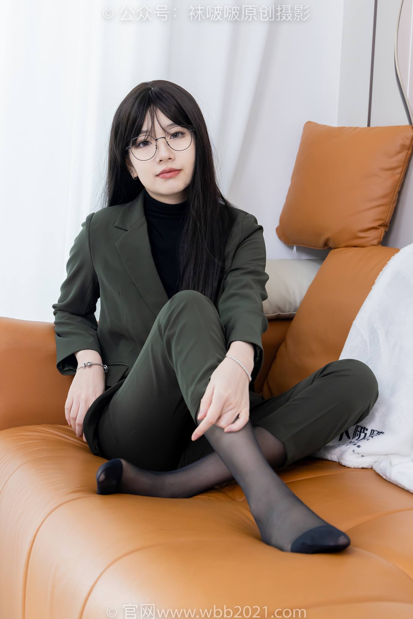 图片[52]-[BoBoSocks袜啵啵]NO.519 小甜豆 高跟鞋、薄黑丝、裸足、ol制服、裤里丝[100P] – 速更版-美库