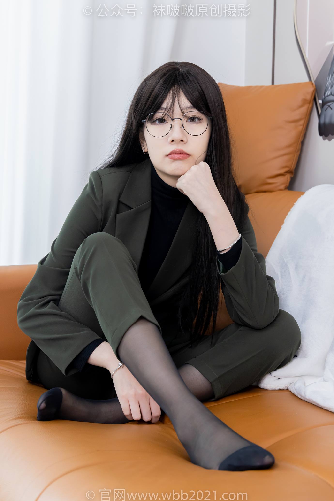 图片[53]-[BoBoSocks袜啵啵]NO.519 小甜豆 高跟鞋、薄黑丝、裸足、ol制服、裤里丝[100P] – 速更版-美库