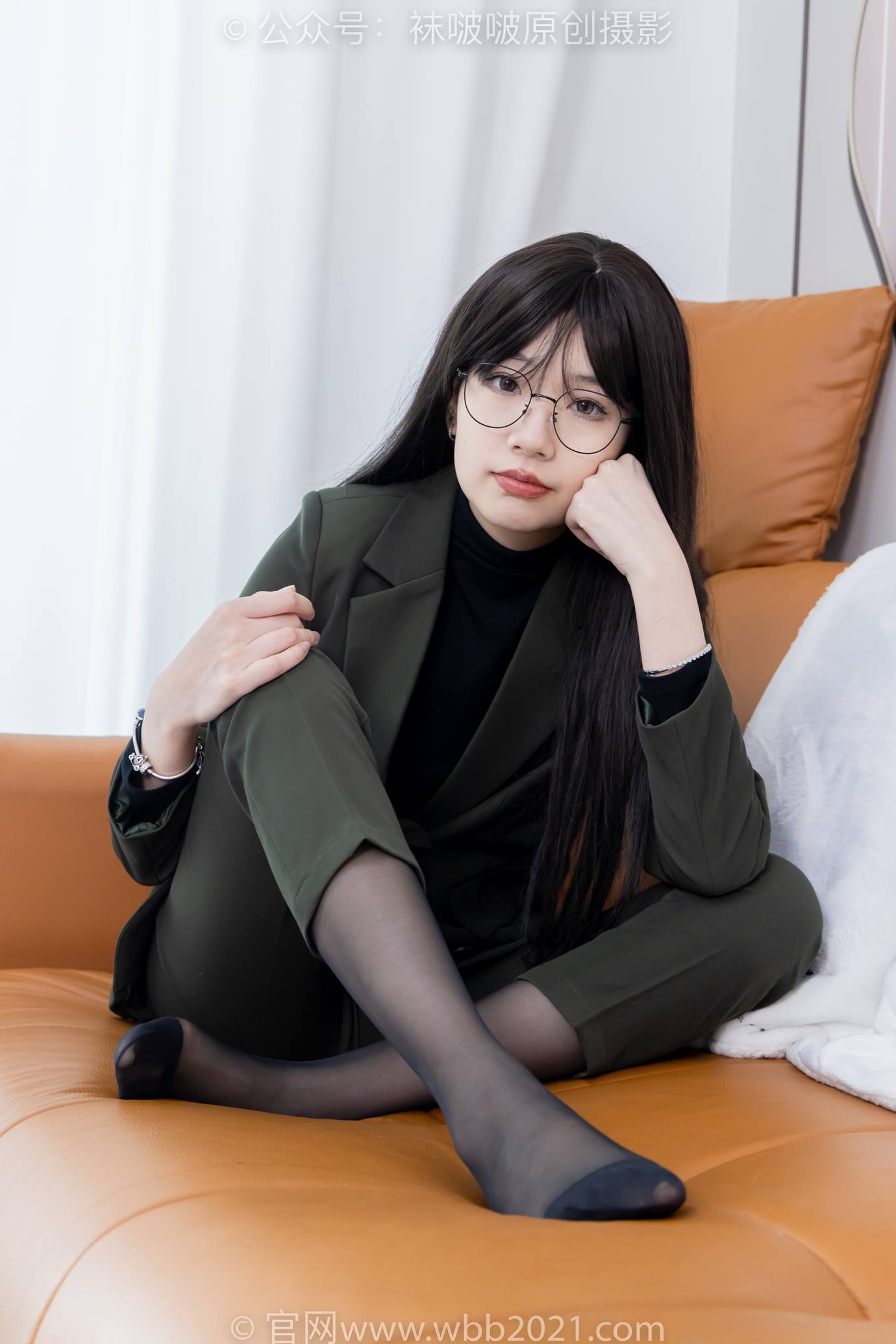 图片[54]-[BoBoSocks袜啵啵]NO.519 小甜豆 高跟鞋、薄黑丝、裸足、ol制服、裤里丝[100P] – 速更版-美库