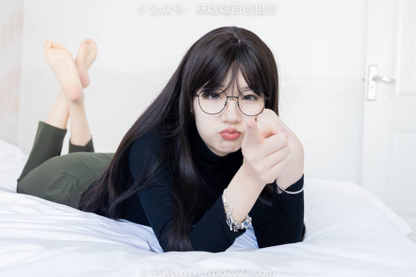 图片[93]-[BoBoSocks袜啵啵]NO.519 小甜豆 高跟鞋、薄黑丝、裸足、ol制服、裤里丝[100P] – 速更版-美库