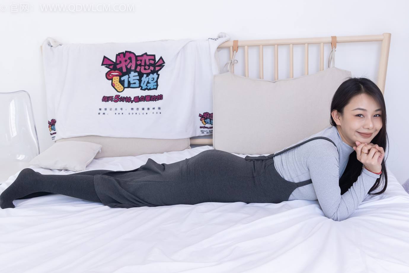 图片[101]-物恋传媒 NO.2291 岚岚-皮鞋、厚灰丝[130P] – 速更版-美库