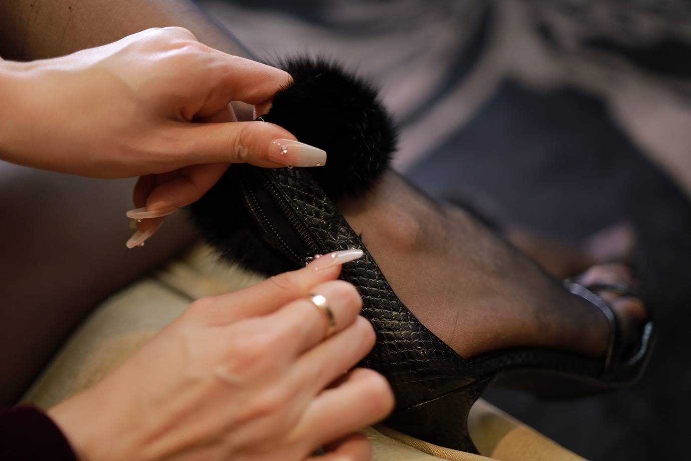 图片[31]-Sia不吃鱼 – 酒红色暧昧[99P] – 速更版-美库