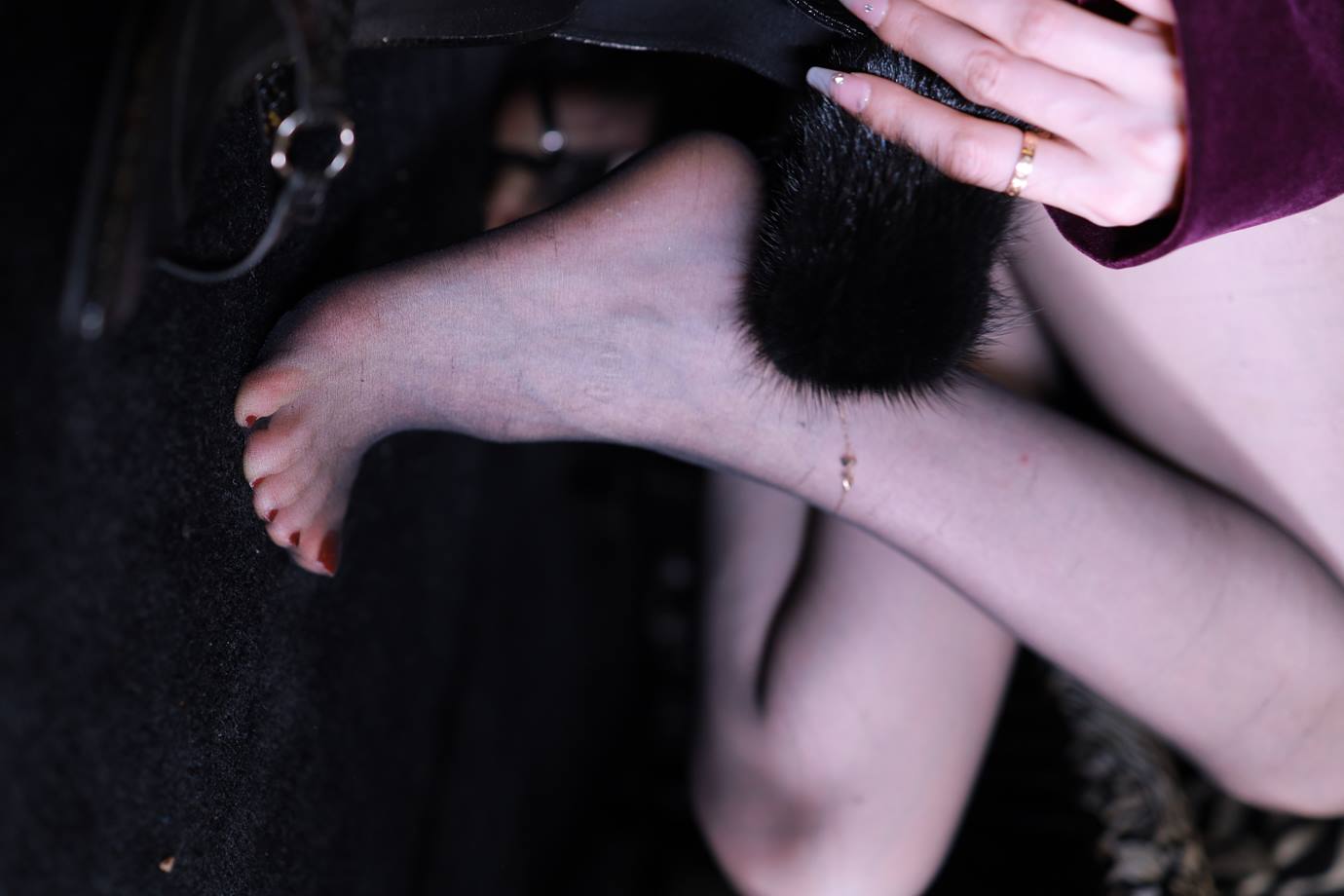 图片[87]-Sia不吃鱼 – 酒红色暧昧[99P] – 速更版-美库