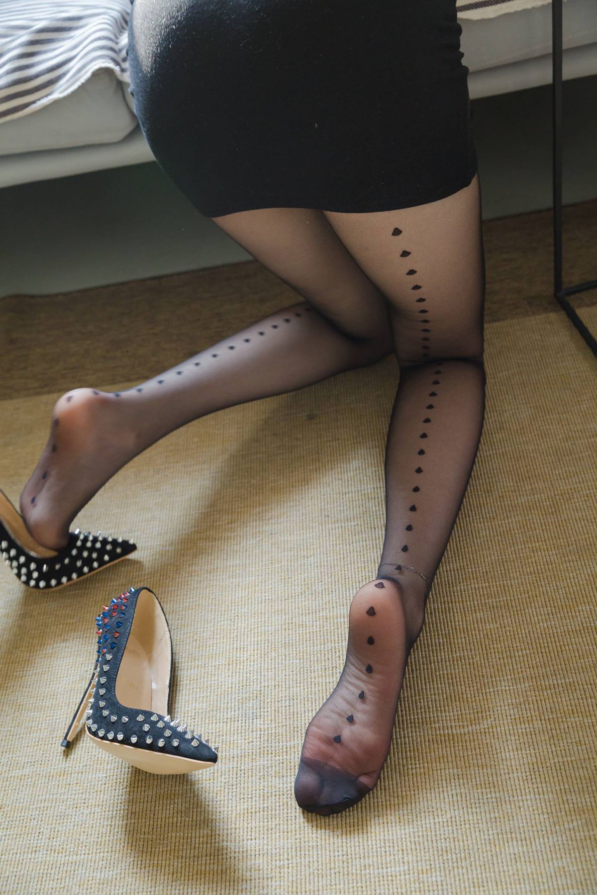 图片[98]-Sia不吃鱼  – 闪亮黑丝[118P] – 速更版-美库