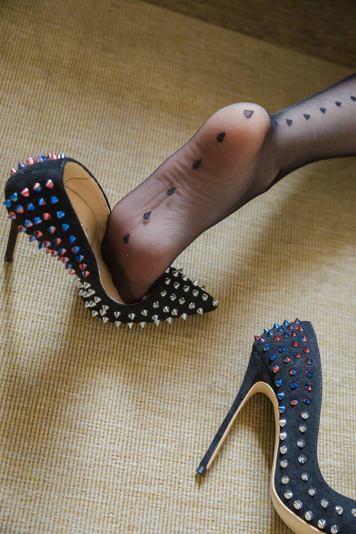 图片[100]-Sia不吃鱼  – 闪亮黑丝[118P] – 速更版-美库