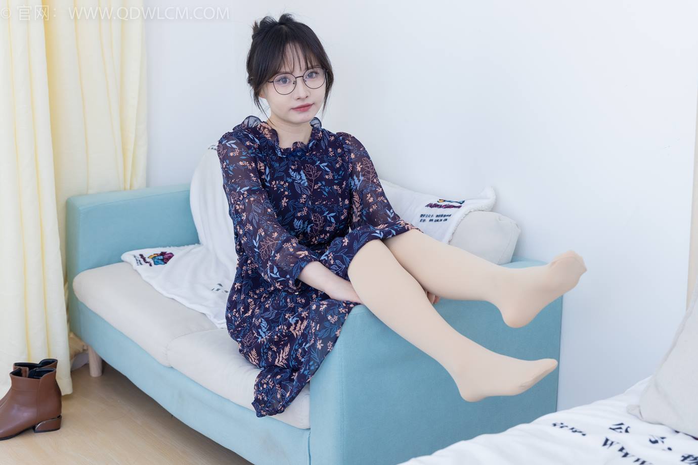 图片[35]-物恋传媒 NO.2292 小酒-短靴、厚肉丝、踩小蛋糕剧情[106P] – 速更版-美库