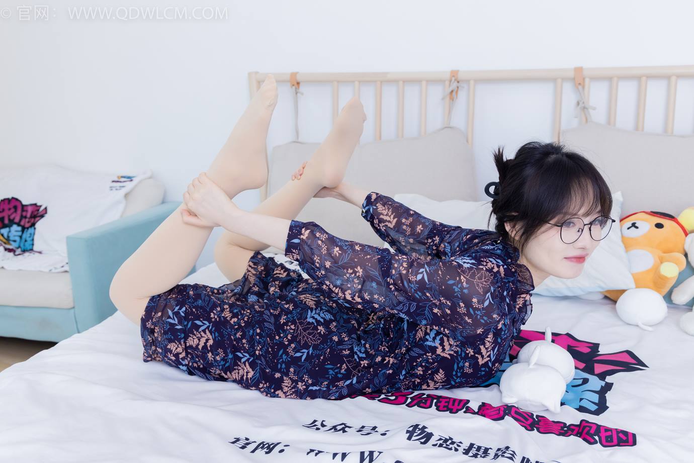 图片[79]-物恋传媒 NO.2292 小酒-短靴、厚肉丝、踩小蛋糕剧情[106P] – 速更版-美库