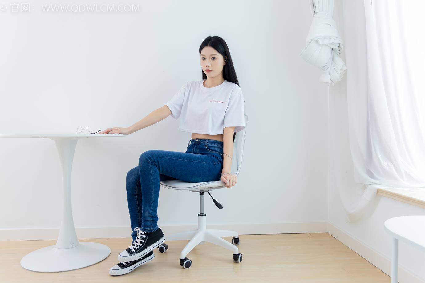 图片[19]-物恋传媒 NO.2293 小竹-匡威帆布鞋、粉色船袜、肚子疼揉肚子剧情[160P] – 速更版-美库