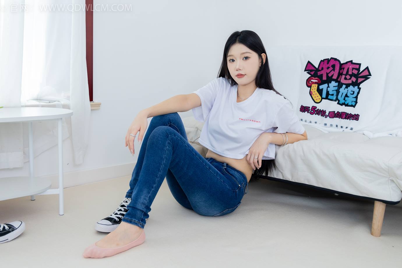 图片[41]-物恋传媒 NO.2293 小竹-匡威帆布鞋、粉色船袜、肚子疼揉肚子剧情[160P] – 速更版-美库