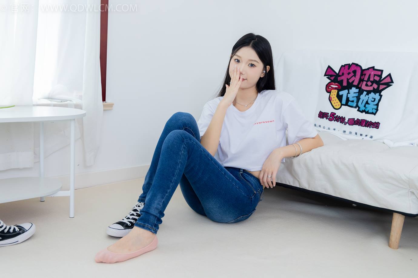 图片[43]-物恋传媒 NO.2293 小竹-匡威帆布鞋、粉色船袜、肚子疼揉肚子剧情[160P] – 速更版-美库