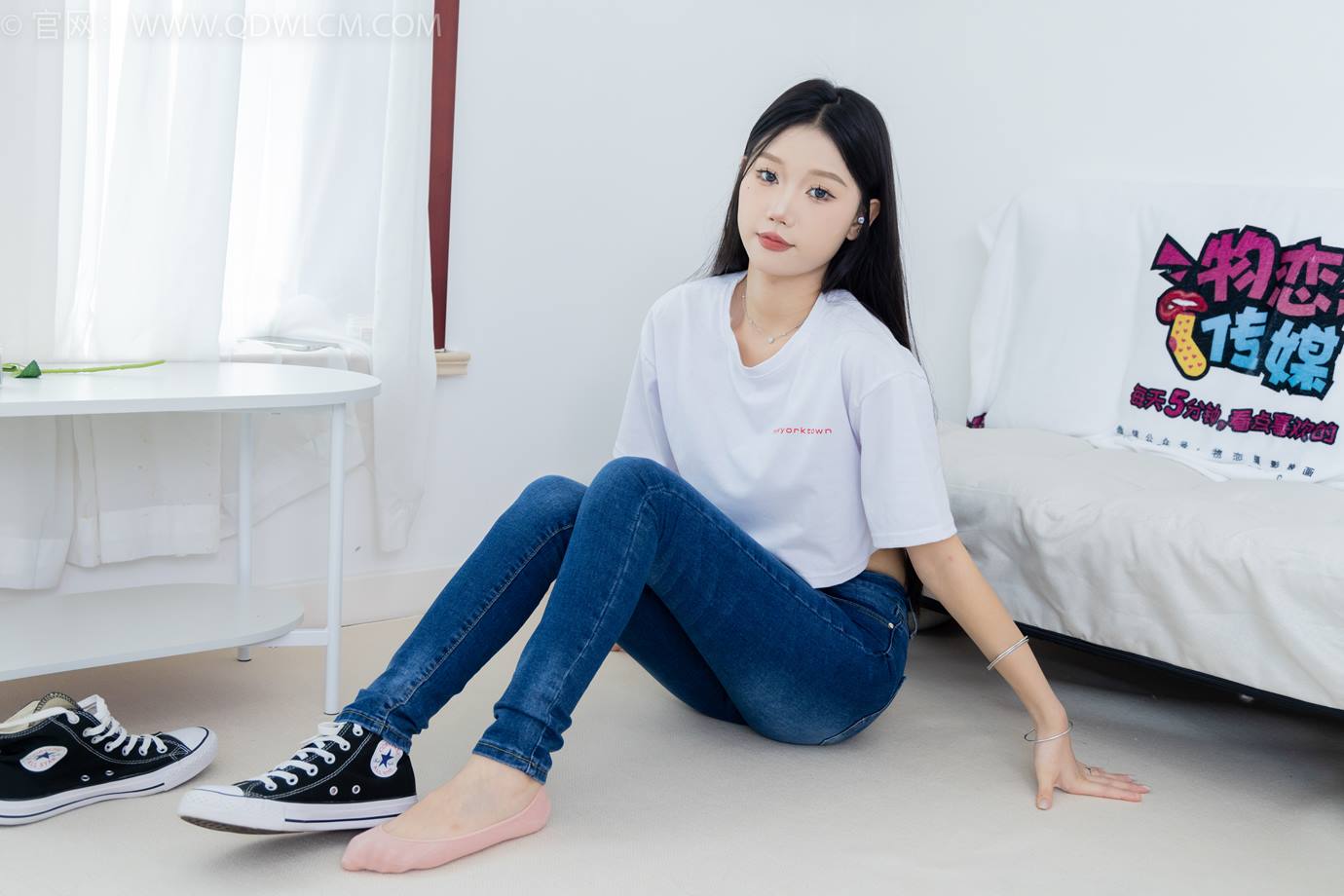 图片[46]-物恋传媒 NO.2293 小竹-匡威帆布鞋、粉色船袜、肚子疼揉肚子剧情[160P] – 速更版-美库
