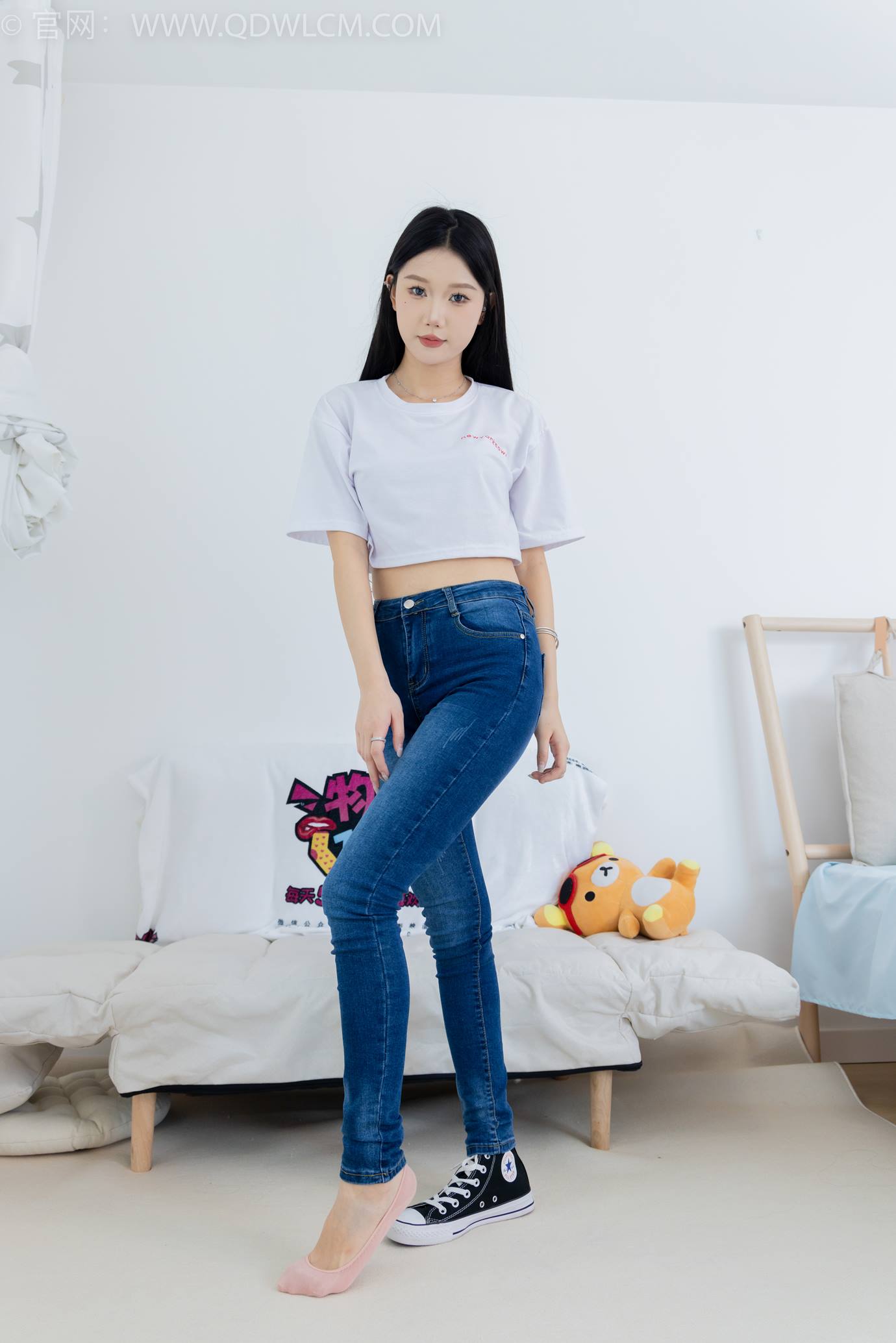 图片[60]-物恋传媒 NO.2293 小竹-匡威帆布鞋、粉色船袜、肚子疼揉肚子剧情[160P] – 速更版-美库