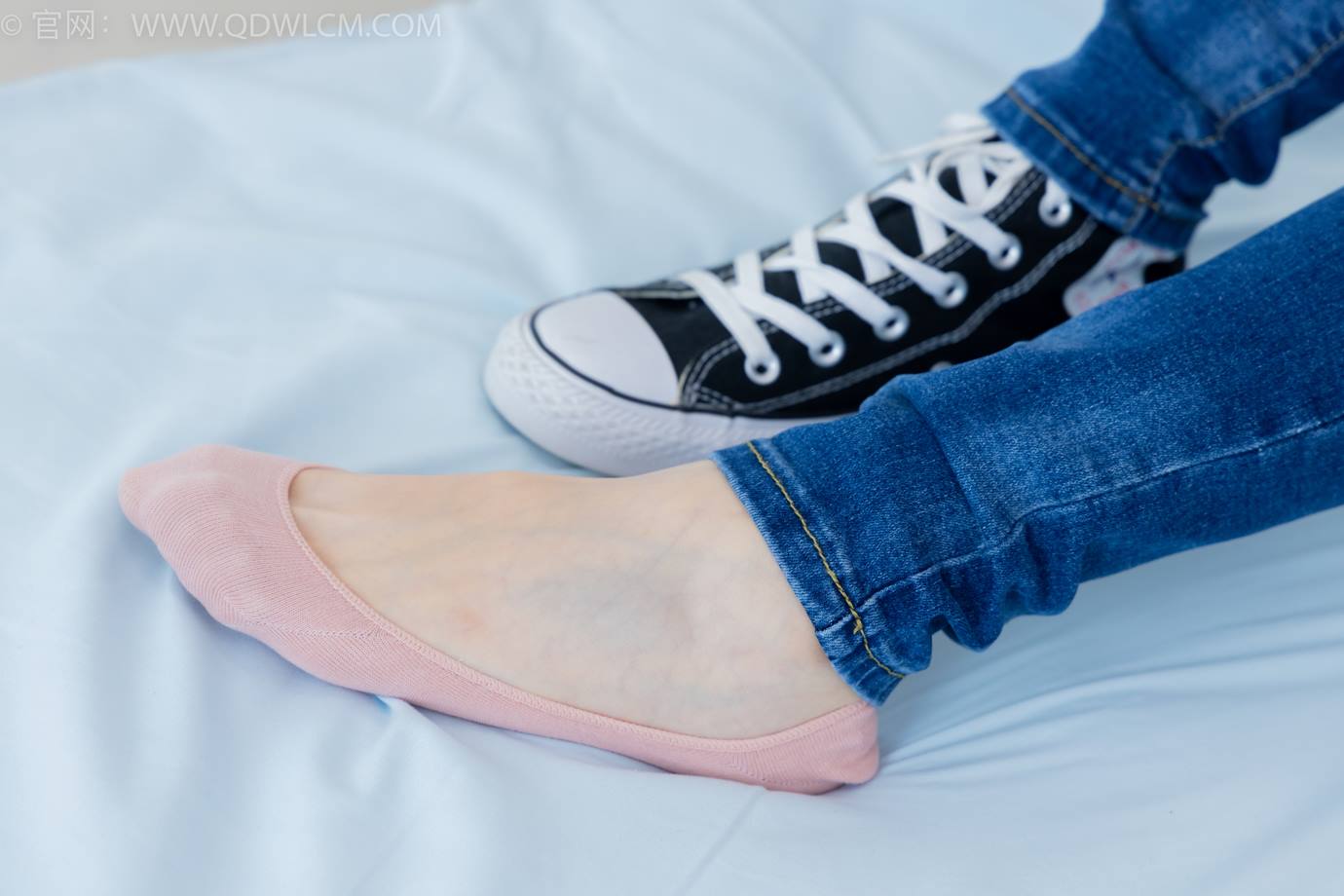 图片[96]-物恋传媒 NO.2293 小竹-匡威帆布鞋、粉色船袜、肚子疼揉肚子剧情[160P] – 速更版-美库