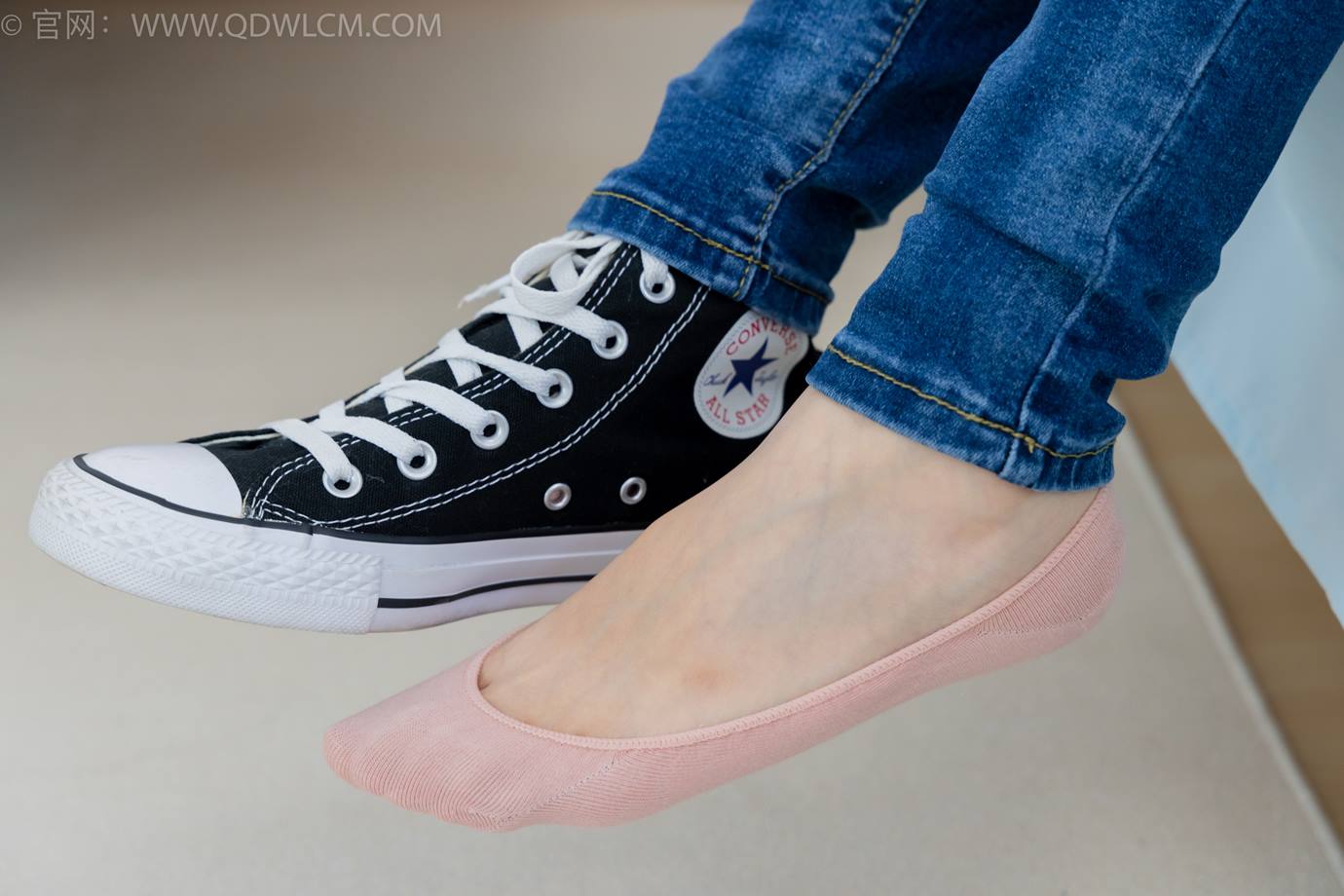 图片[97]-物恋传媒 NO.2293 小竹-匡威帆布鞋、粉色船袜、肚子疼揉肚子剧情[160P] – 速更版-美库