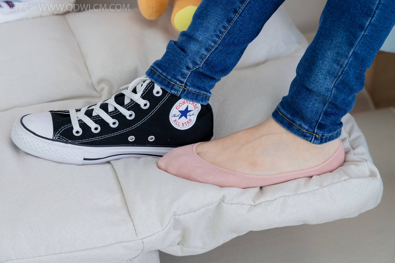 图片[103]-物恋传媒 NO.2293 小竹-匡威帆布鞋、粉色船袜、肚子疼揉肚子剧情[160P] – 速更版-美库