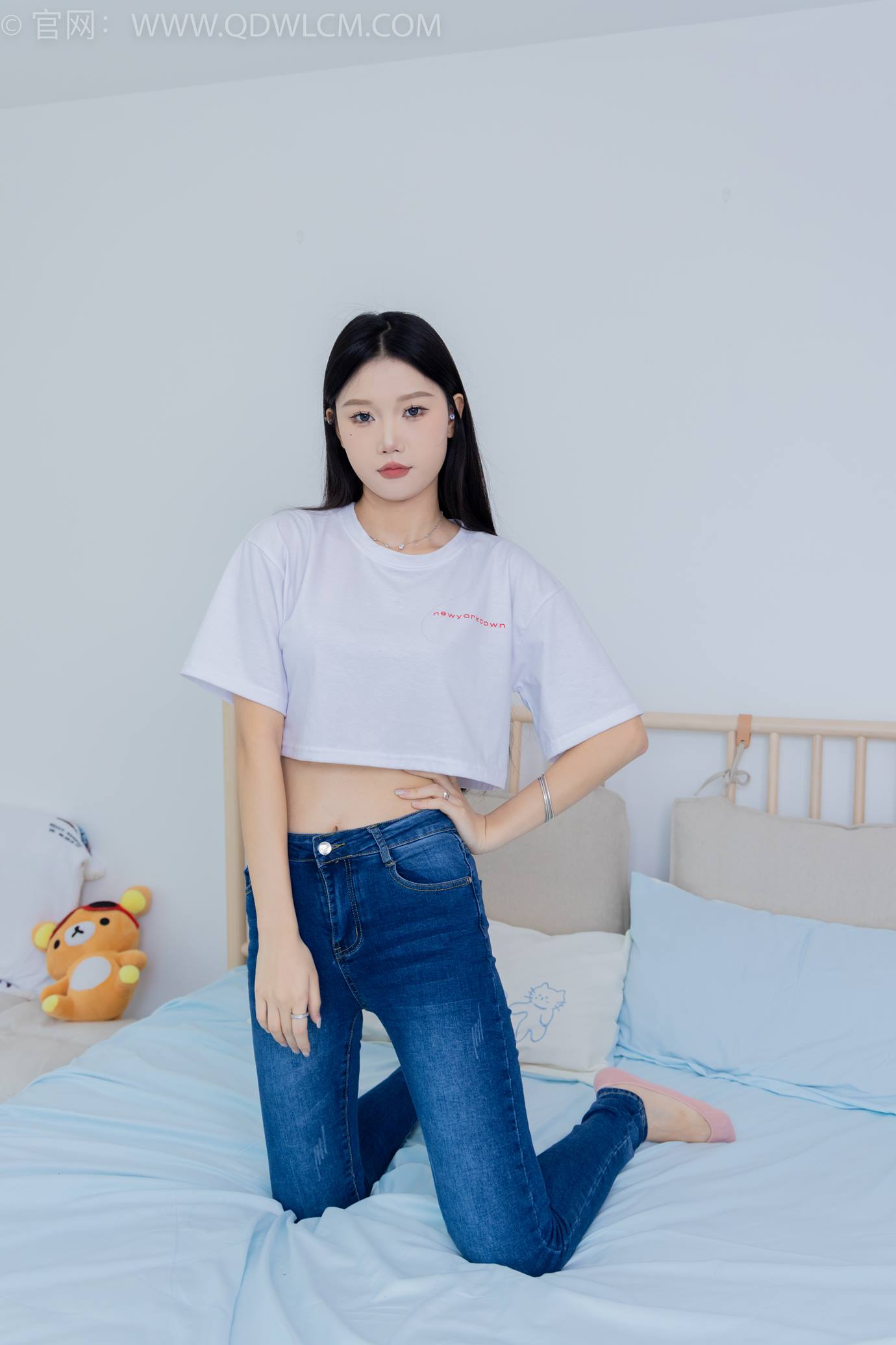 图片[112]-物恋传媒 NO.2293 小竹-匡威帆布鞋、粉色船袜、肚子疼揉肚子剧情[160P] – 速更版-美库