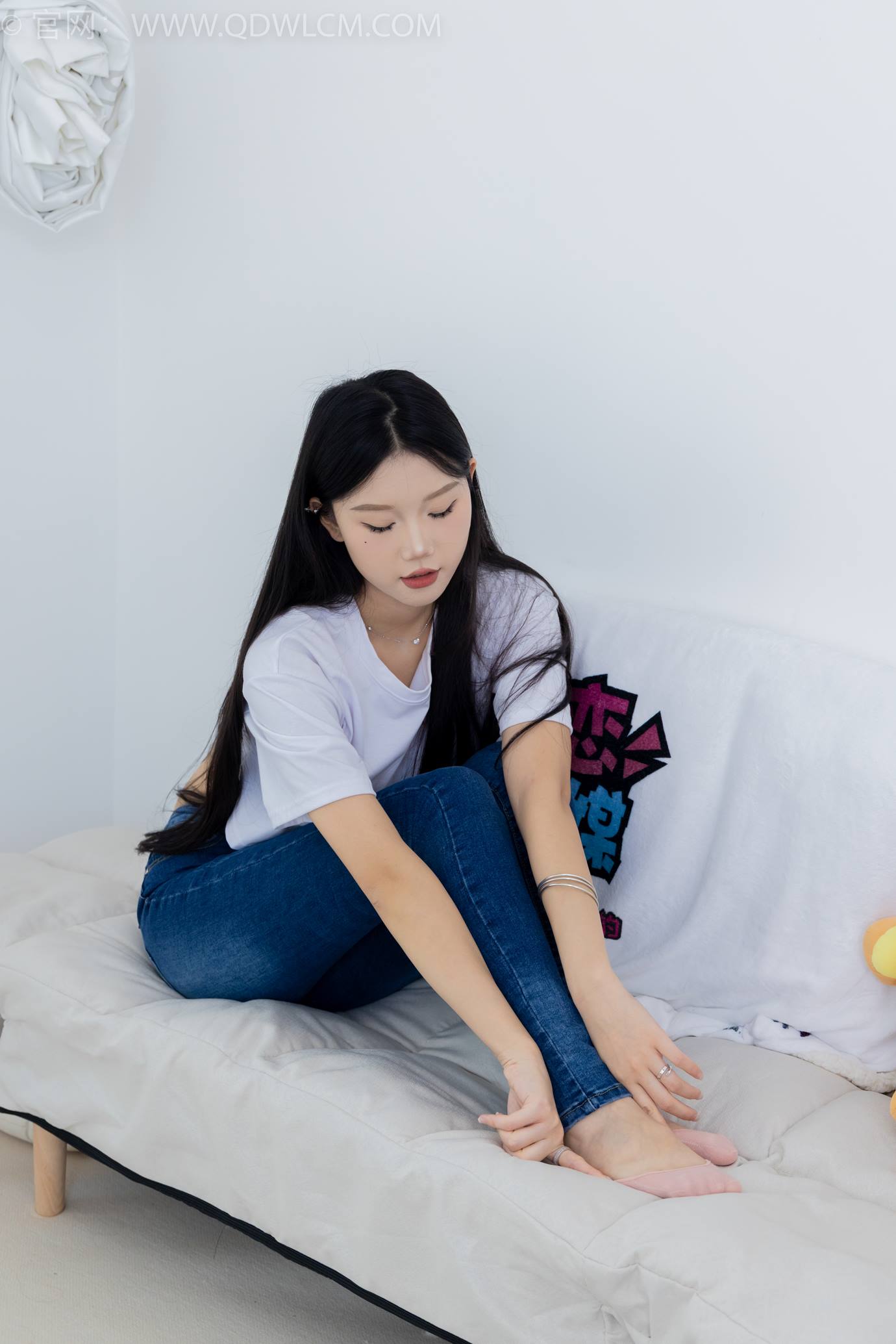 图片[146]-物恋传媒 NO.2293 小竹-匡威帆布鞋、粉色船袜、肚子疼揉肚子剧情[160P] – 速更版-美库