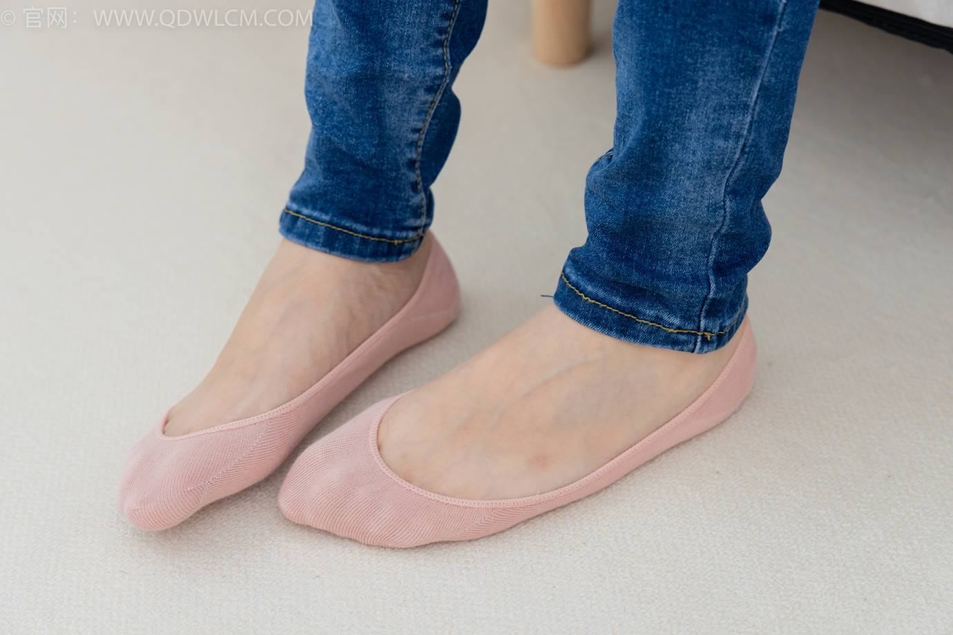 图片[155]-物恋传媒 NO.2293 小竹-匡威帆布鞋、粉色船袜、肚子疼揉肚子剧情[160P] – 速更版-美库