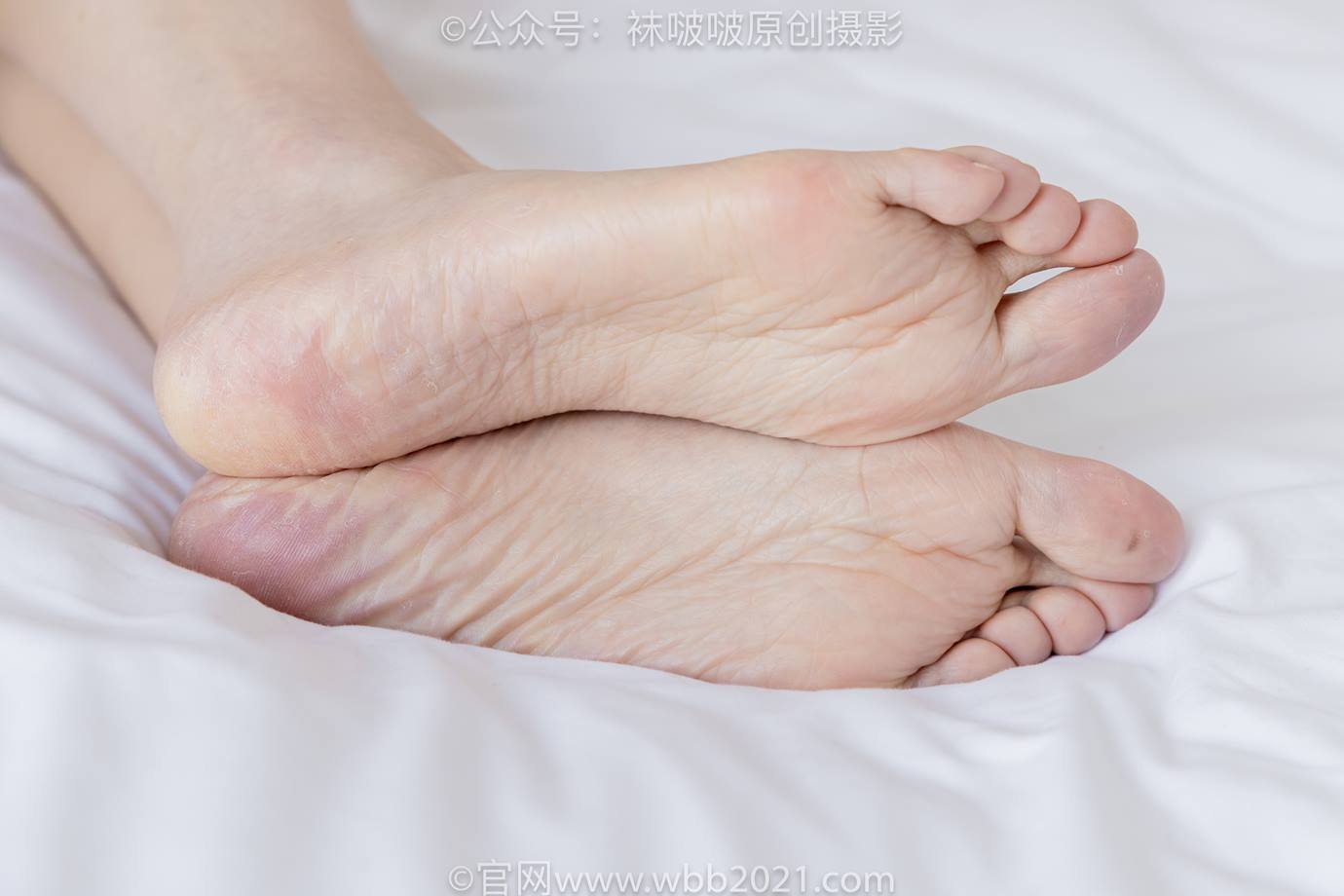 图片[11]-[BoBoSocks袜啵啵]NO.522 小甜豆-板鞋、高跟鞋、薄黑丝、薄白丝、裸足[112P] – 速更版-美库