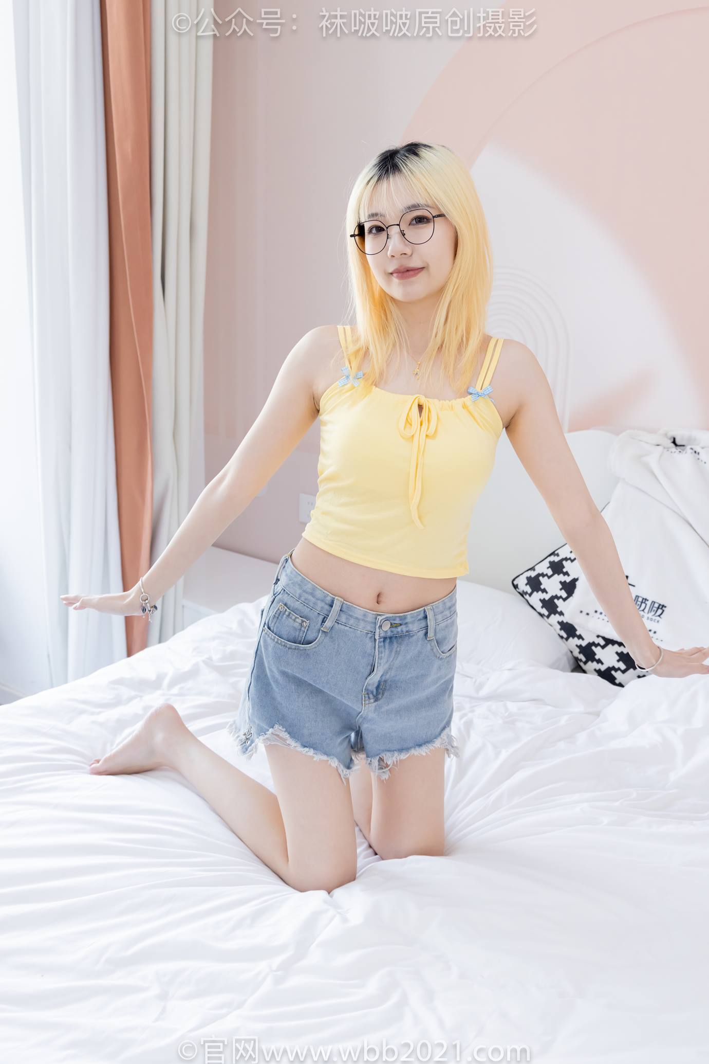 图片[22]-[BoBoSocks袜啵啵]NO.522 小甜豆-板鞋、高跟鞋、薄黑丝、薄白丝、裸足[112P] – 速更版-美库